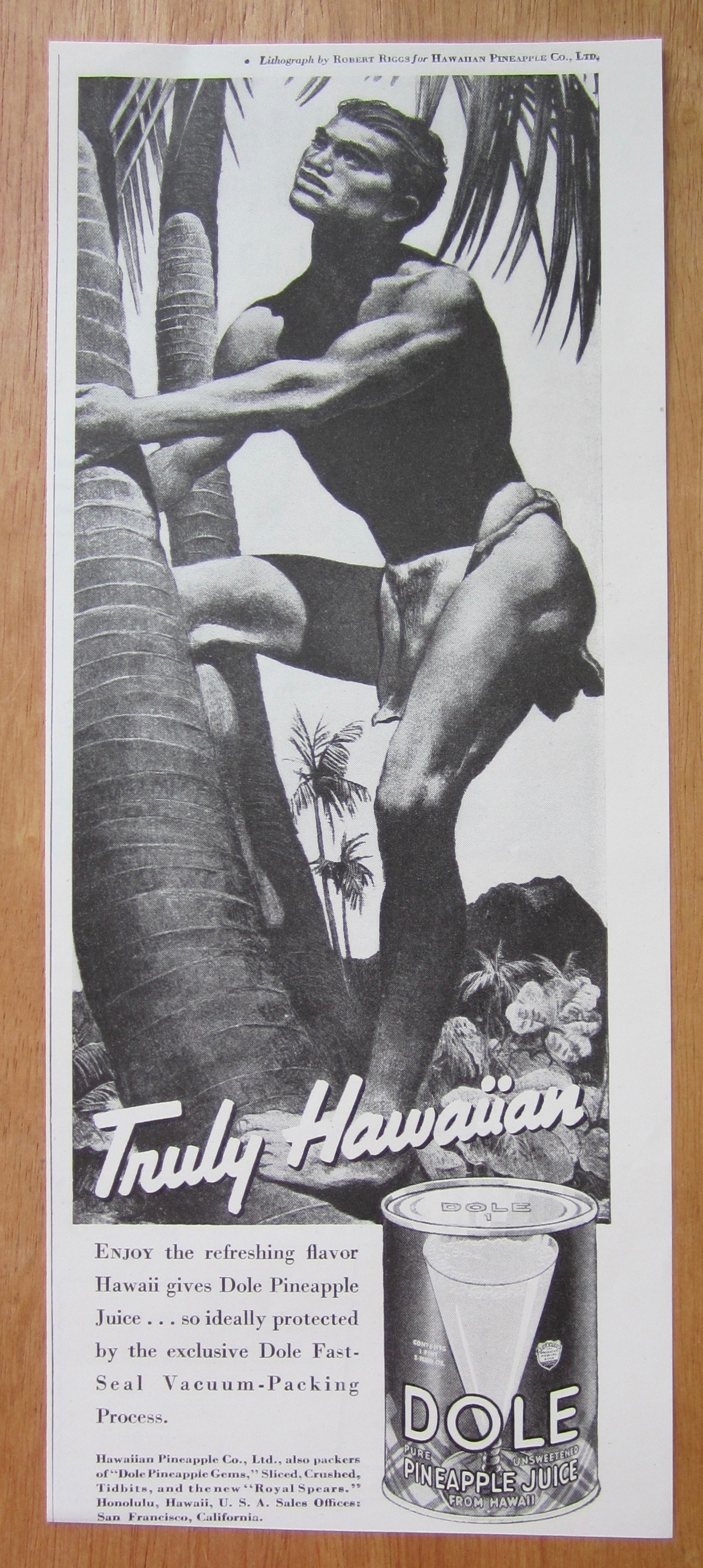 1938 Dole Pineapple Juice with Man Climbing Tree