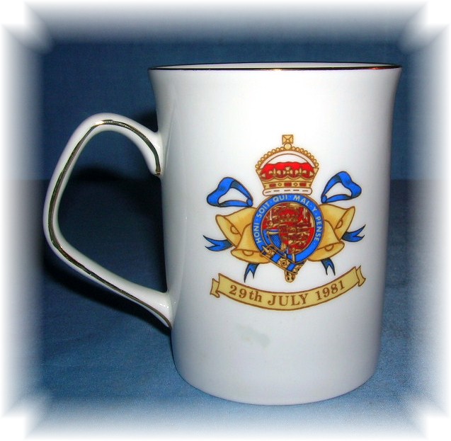 Royal Wedding, tea mug, Elizabethan Fine bone china