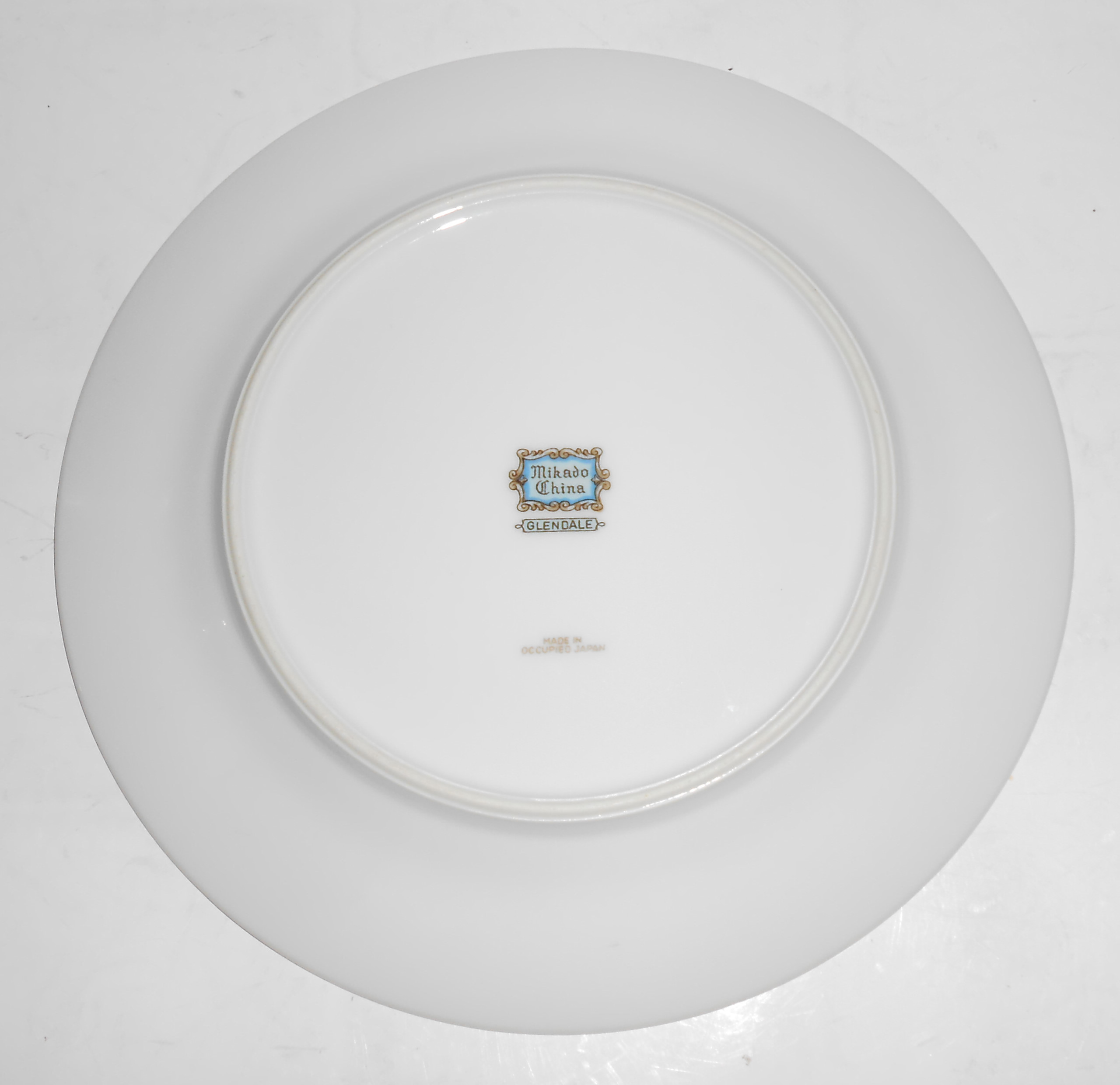 Mikado Fine China Glendale w/Gold Salad Plate Occupied