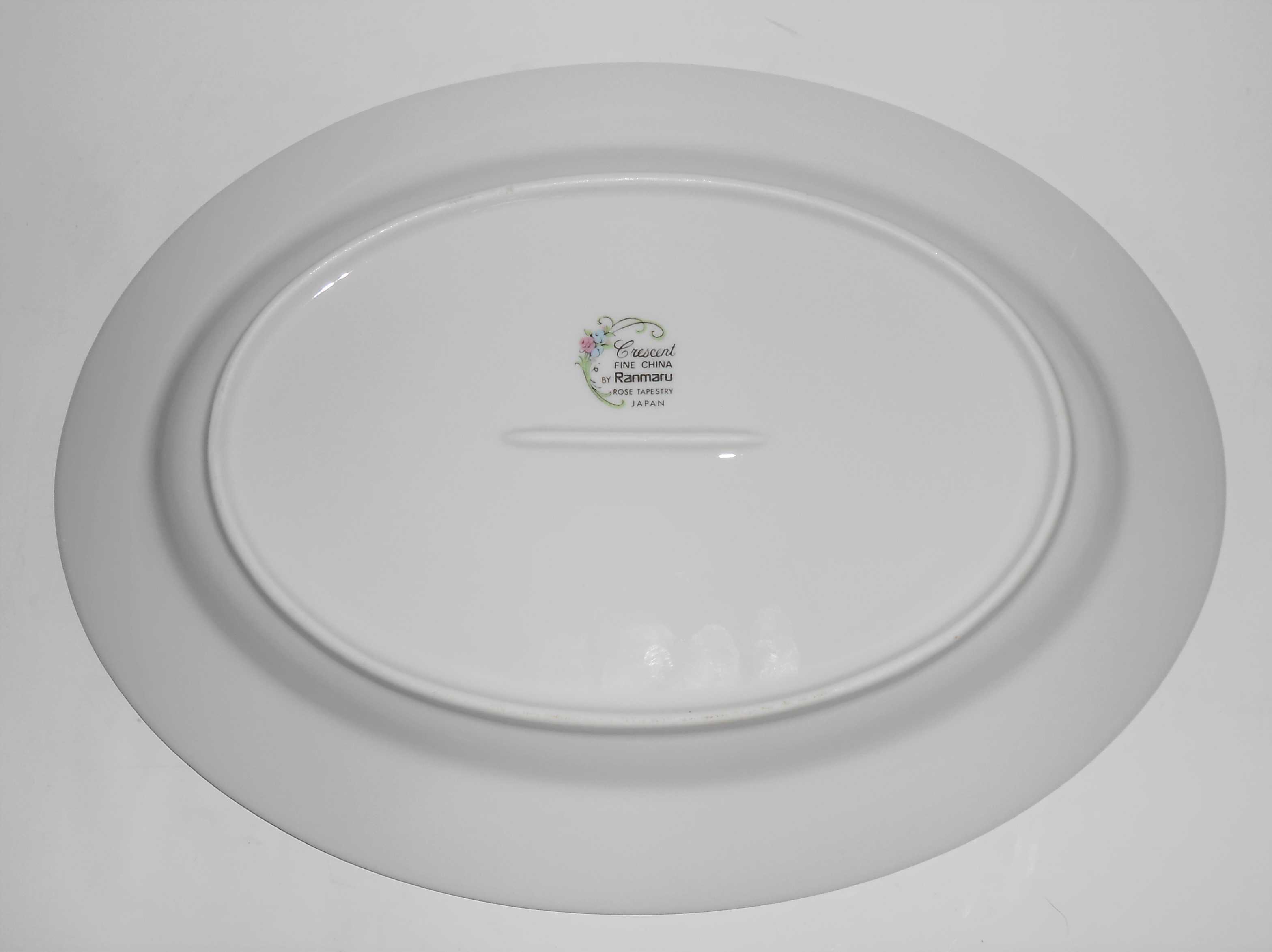 Ranmaru Japan Crescent Fine China Porcelain Rose Tapest
