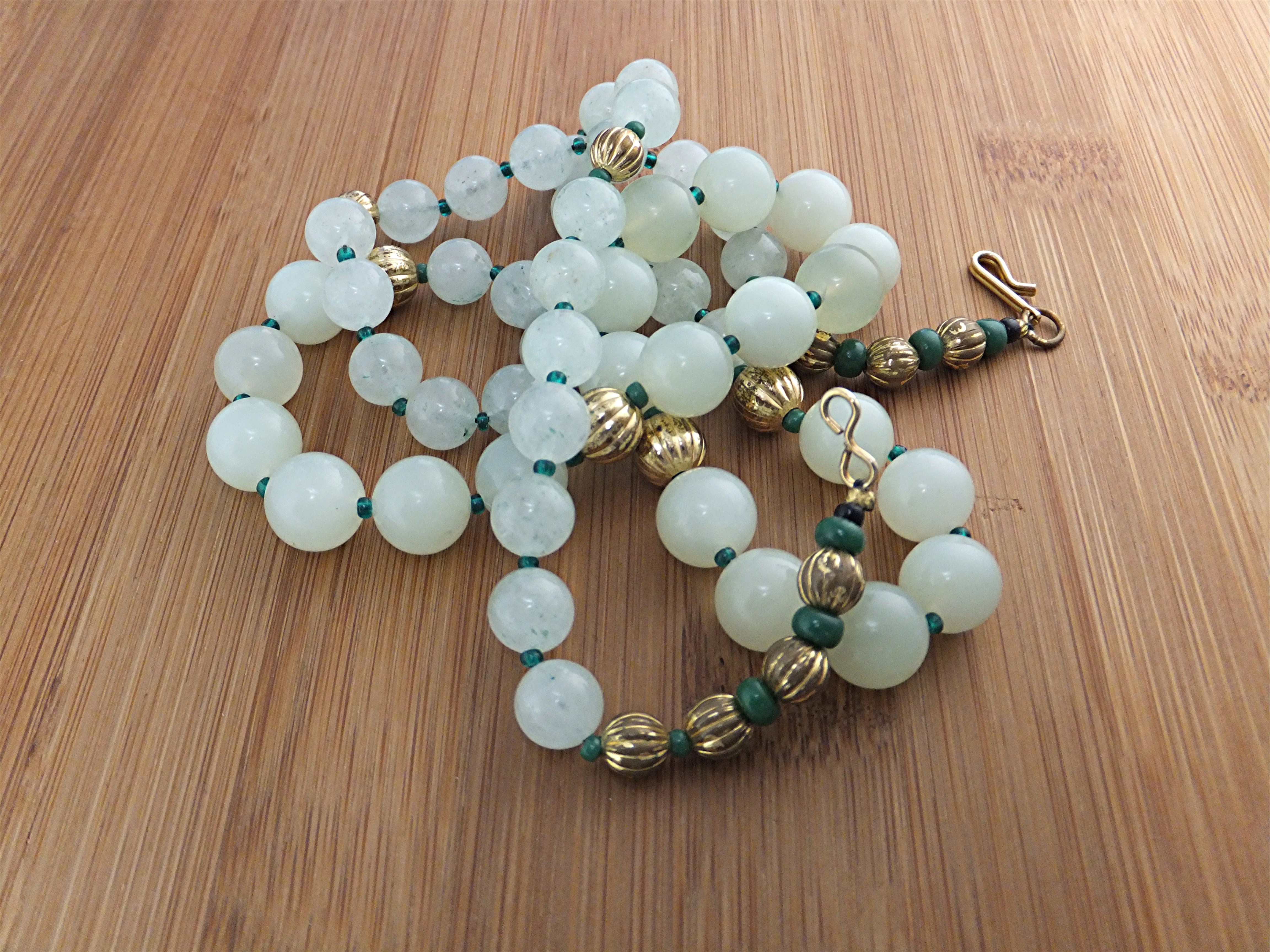 Necklace Apple Jade Gold Malachite Beads