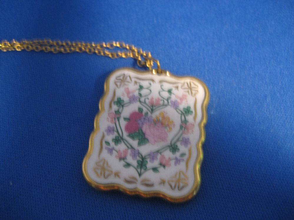 Enamel Flower Necklace