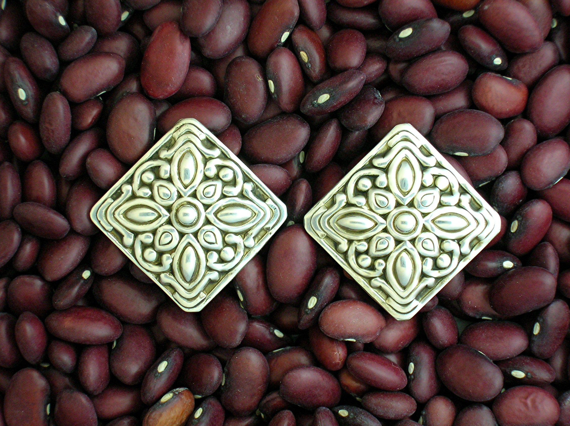 Bali Sterling Silver Filigree Clip Earrings
