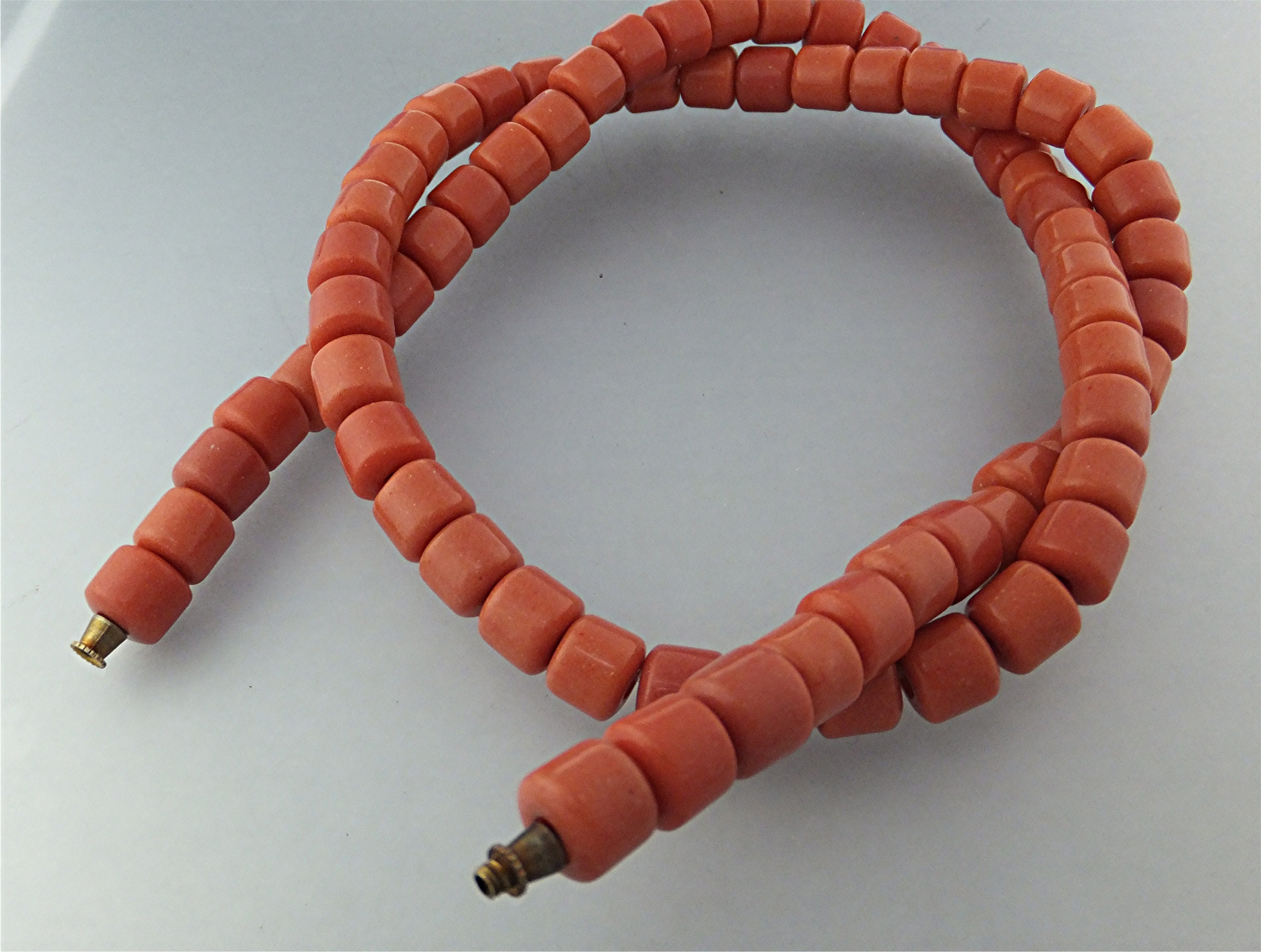 Necklace Coral Glass 22 Inch