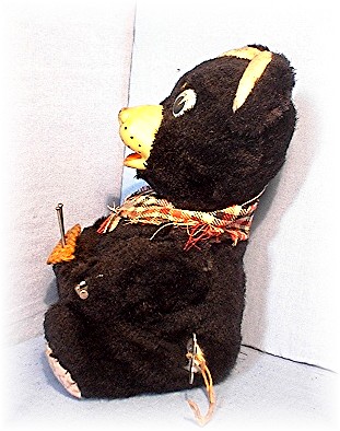 Antique Tin Japanese Black Key Wind Bear