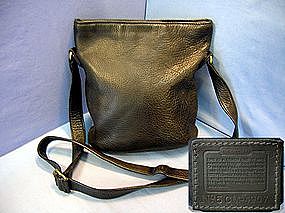 Coach Black Leather Crossbody Swing Handbag