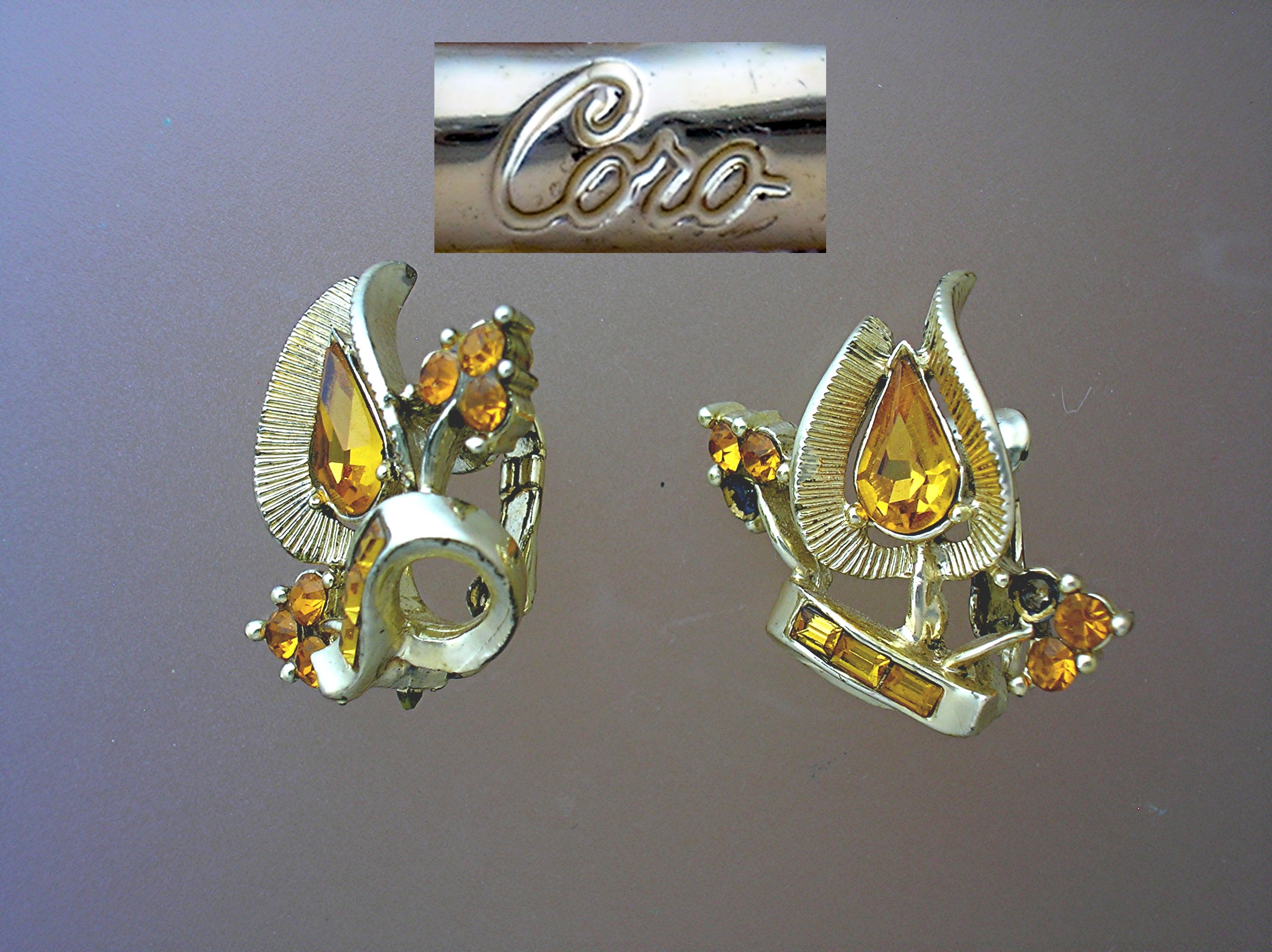 CORO Clip Earrings Glittering Goldtone and Amber