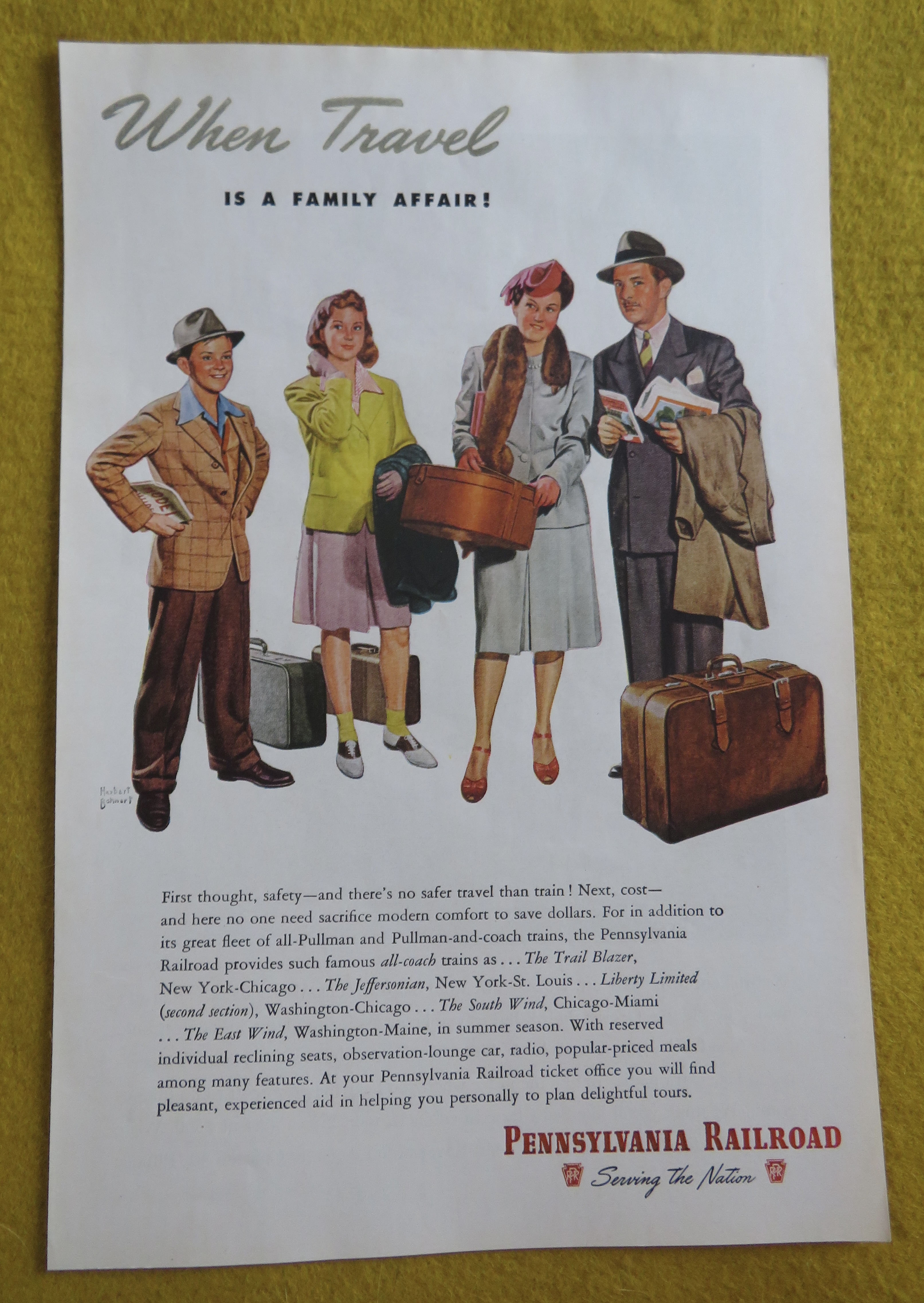 1946 Pennsylvania Railroad w/ Family Waiting for Train