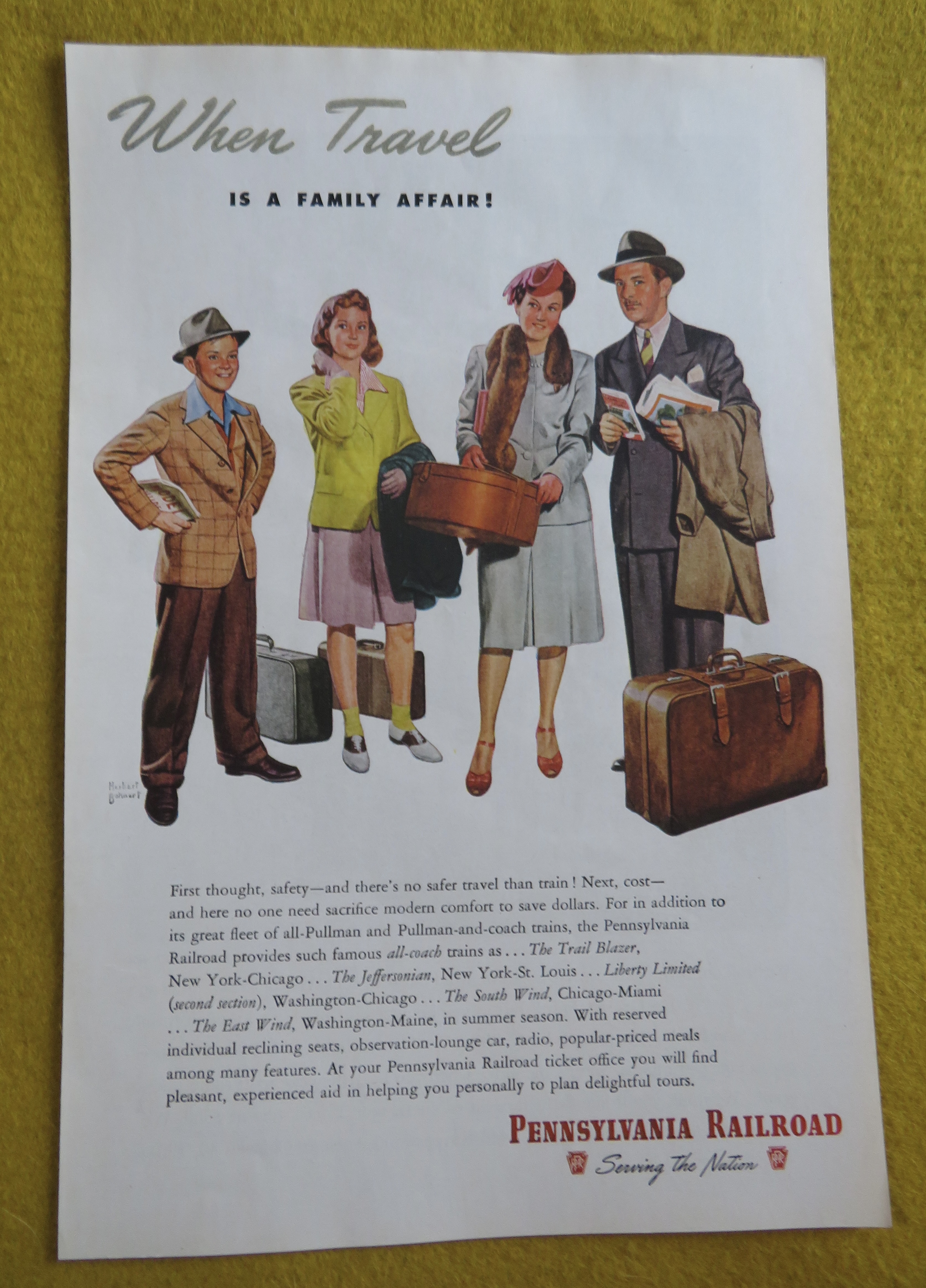 1946 Pennsylvania Railroad w/ Family Waiting for Train