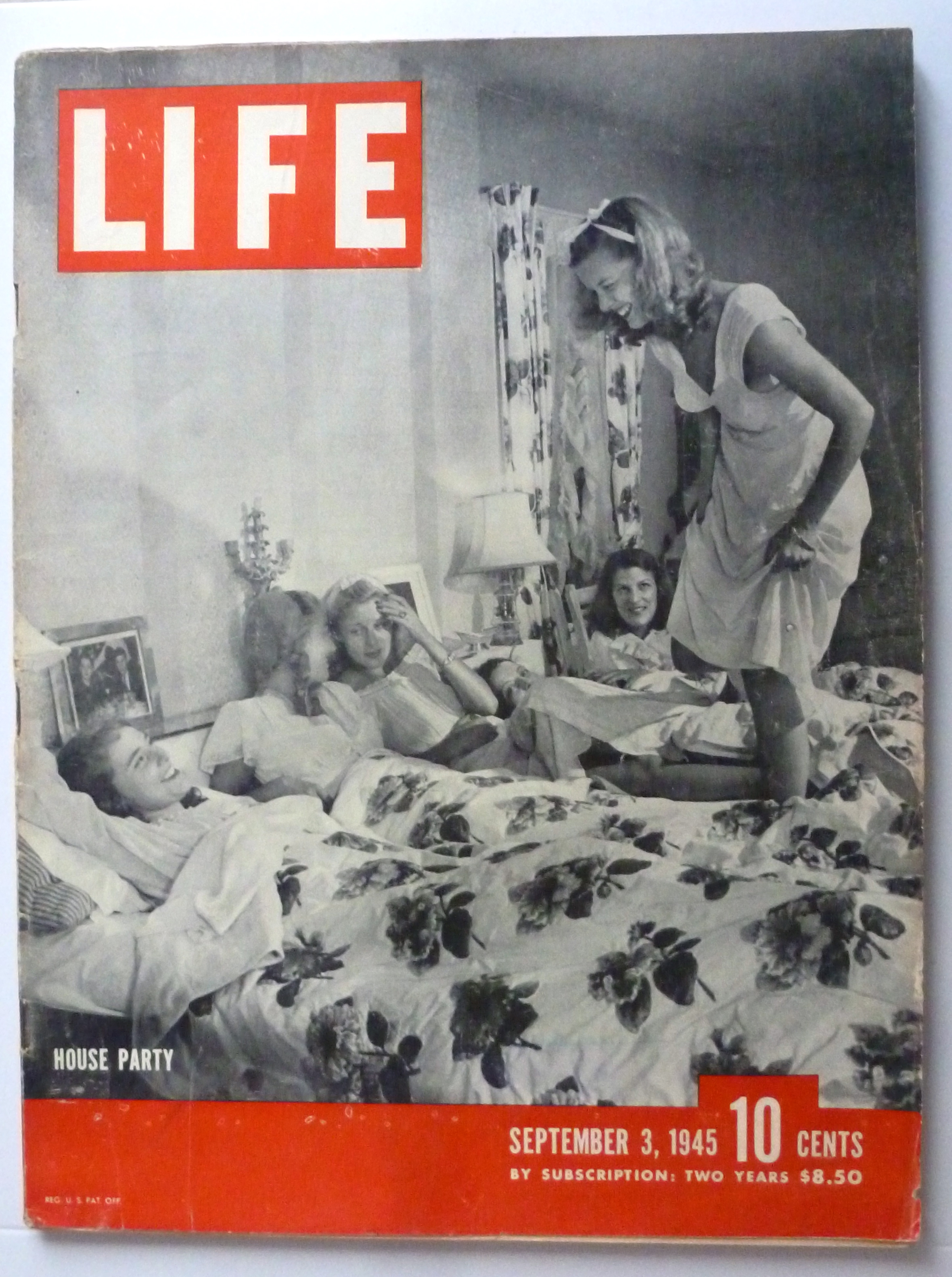 Life Magazine September 3, 1945 House Party