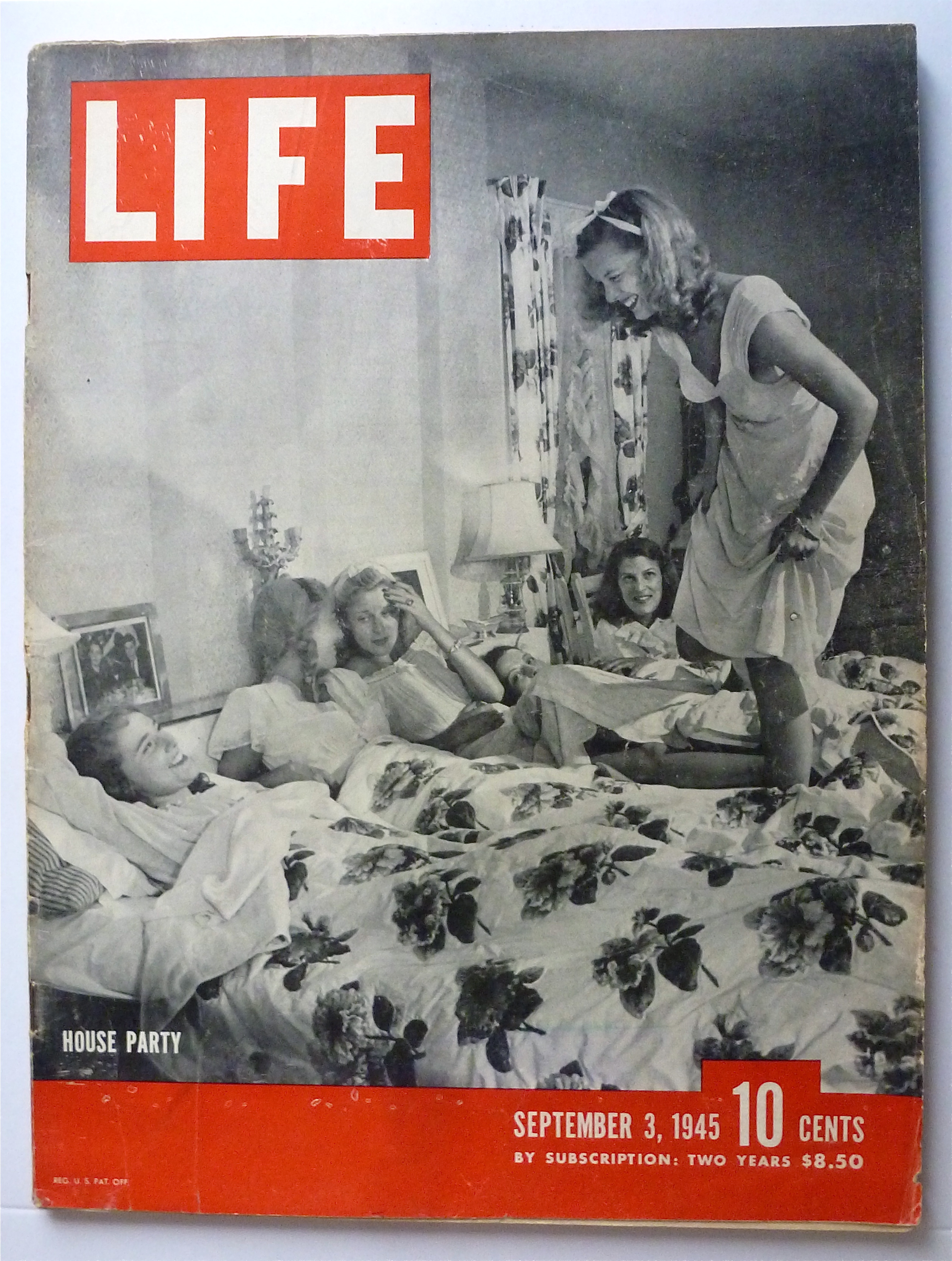 Life Magazine September 3, 1945 House Party
