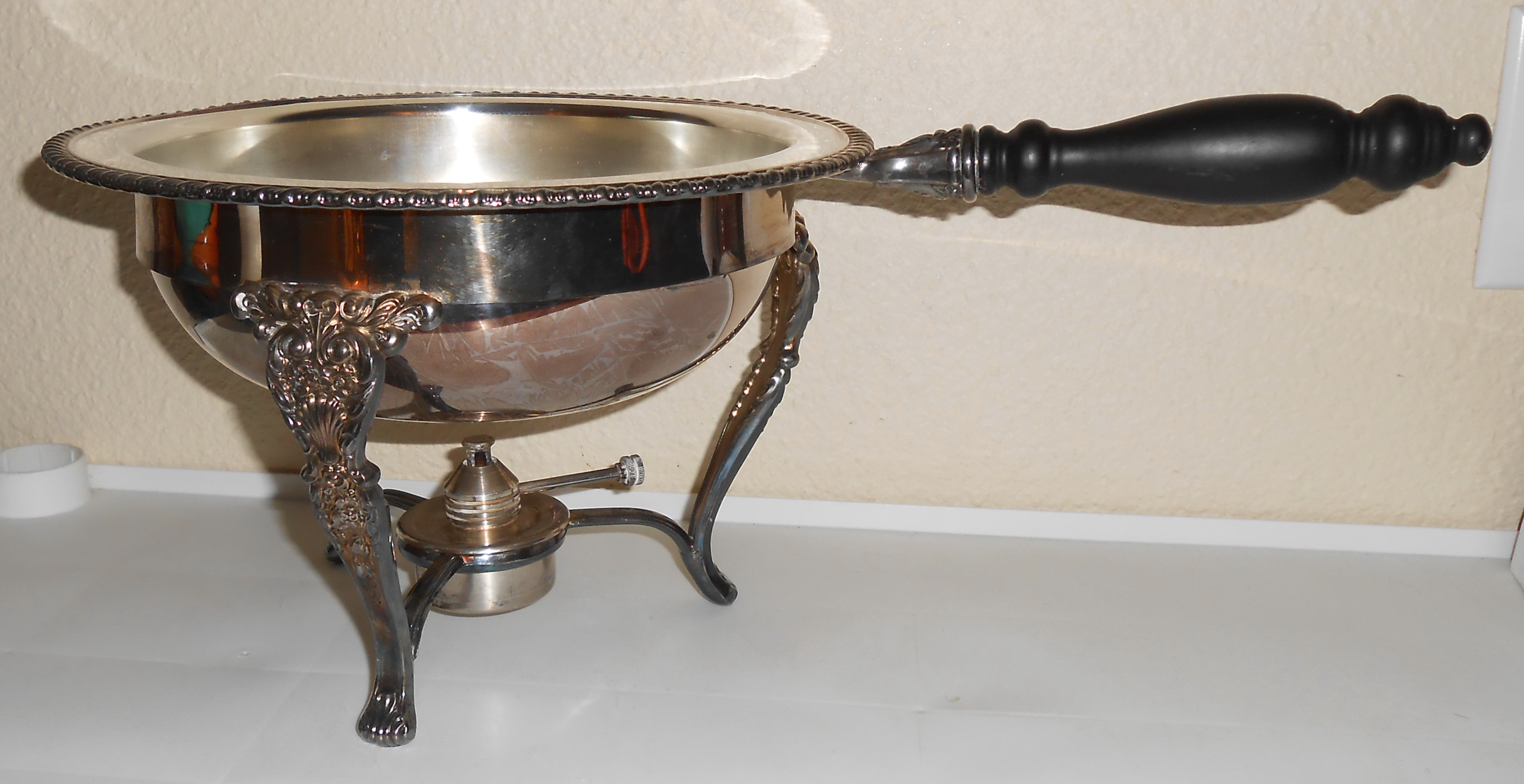 Oneida Silver Company Chafing Dish/Base/Burner Set!