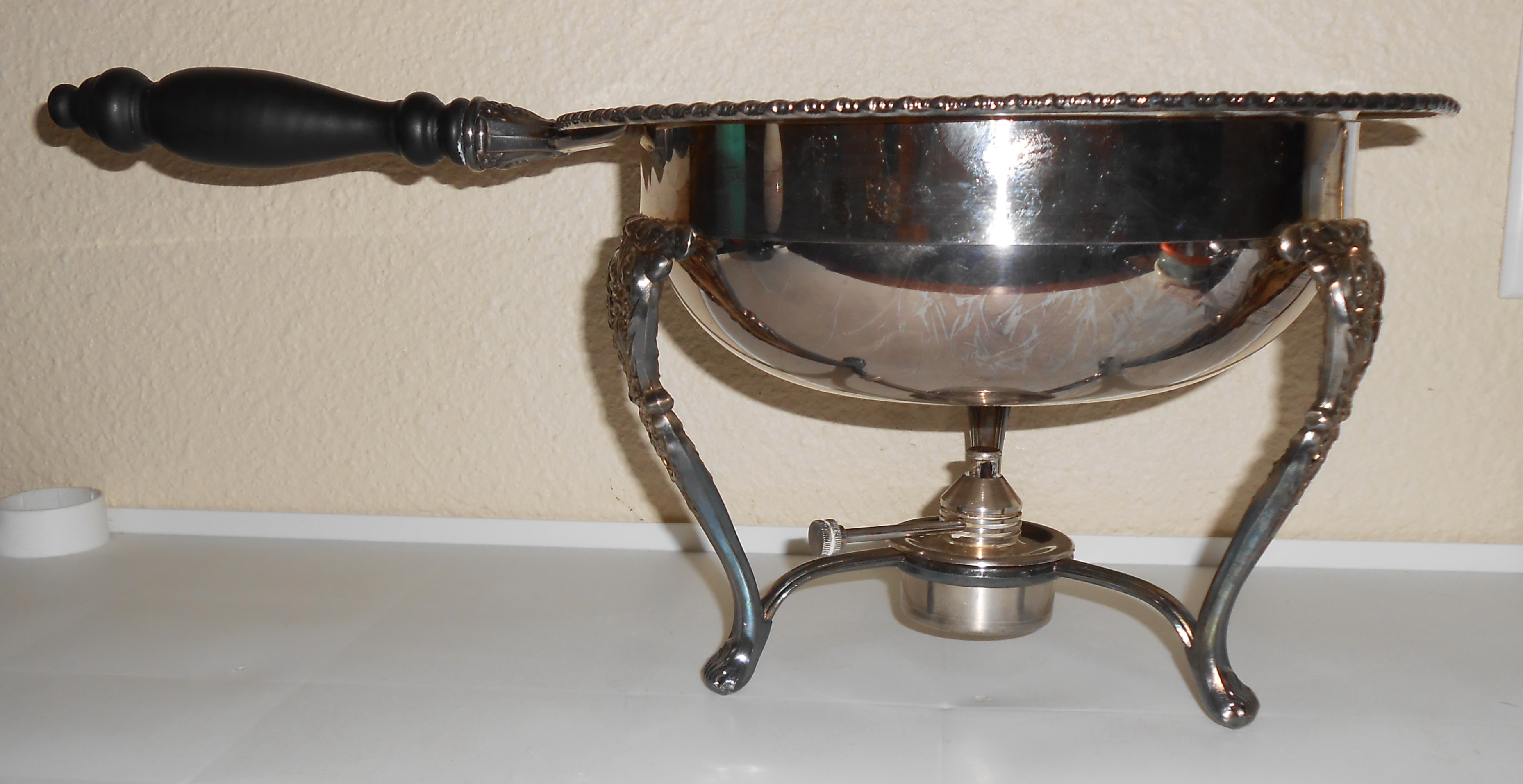 Oneida Silver Company Chafing Dish/Base/Burner Set!