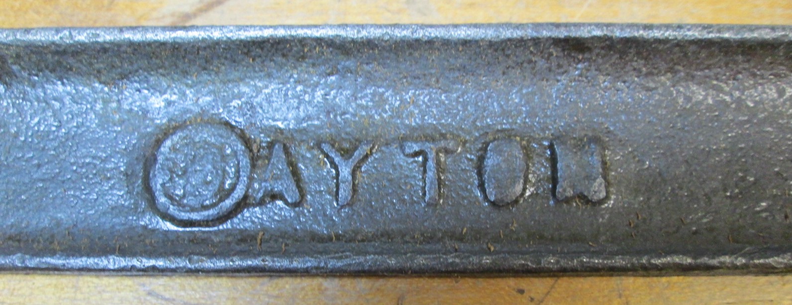 Dayton C-Clamp 8 inch w/Butterfly Wing Screw