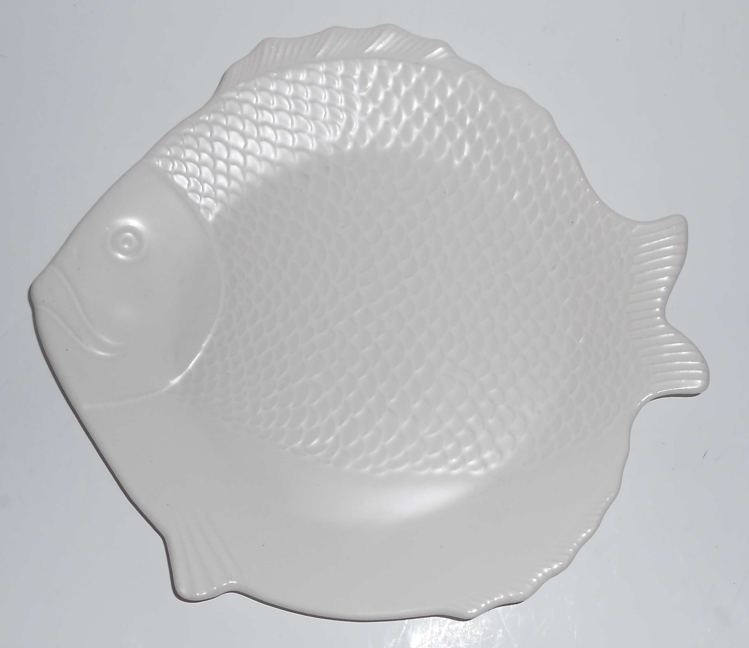 Bauer Pottery Chicken Of The Sea Tuna Plate! MINT