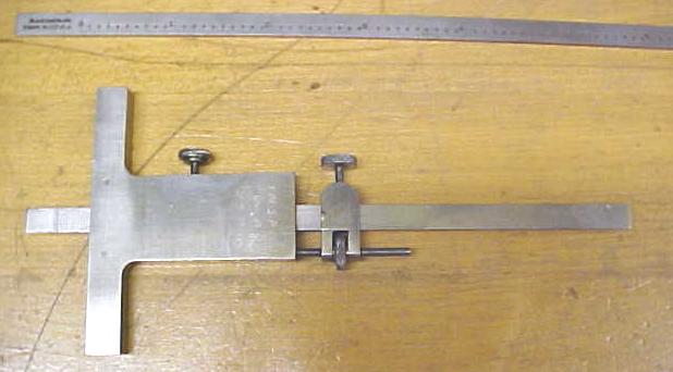 Brown & Sharpe Vernier Depth Gage No. 600 Gauge w/Case