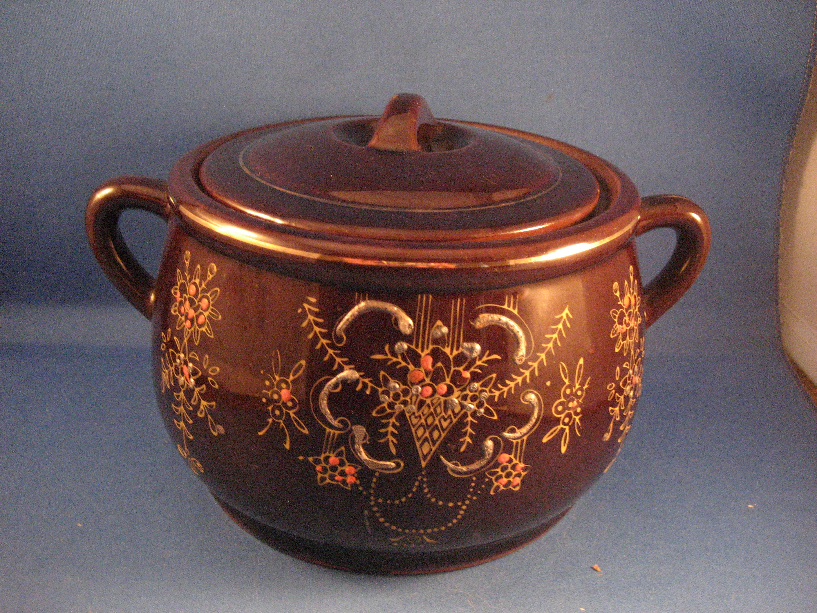 Brown Bean Pot