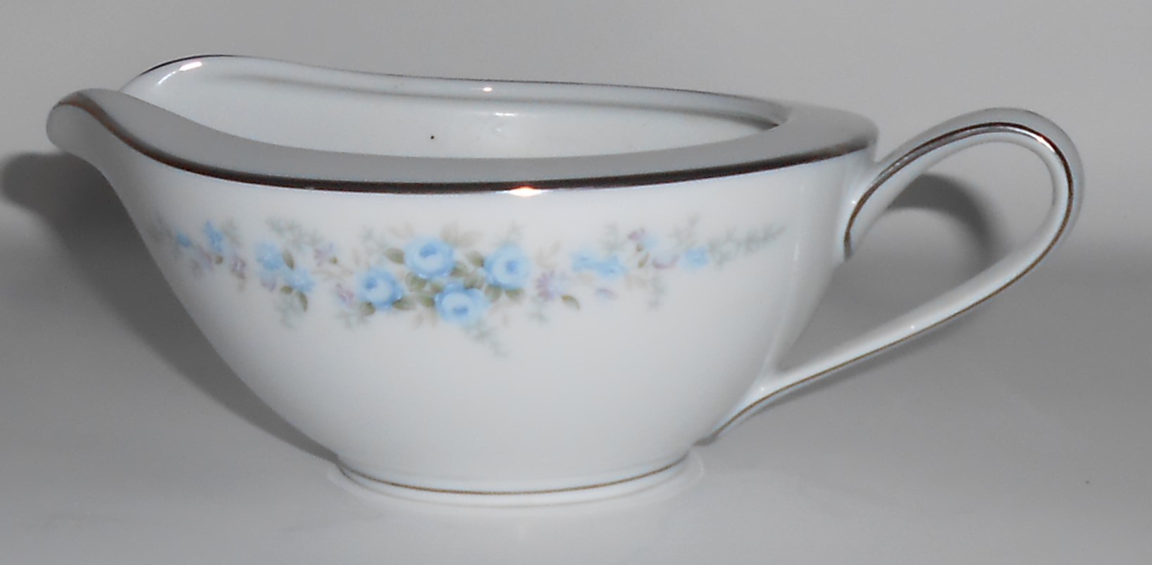 Noritake Porcelain China Roseberry 6241 w/Platinum Crea