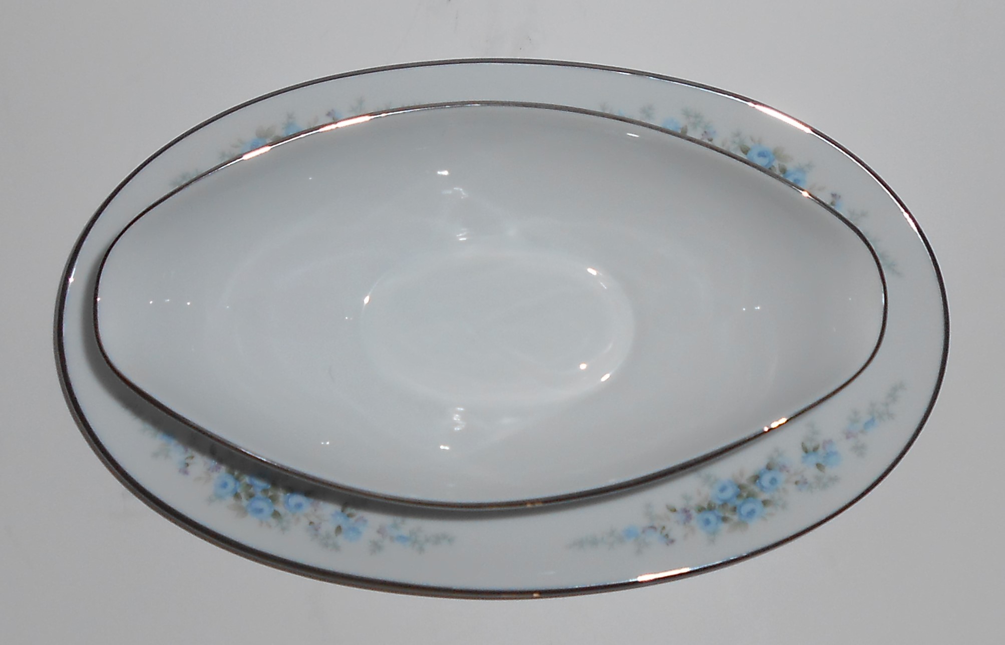 Noritake Porcelain China Roseberry 6241 w/Platinum Grav