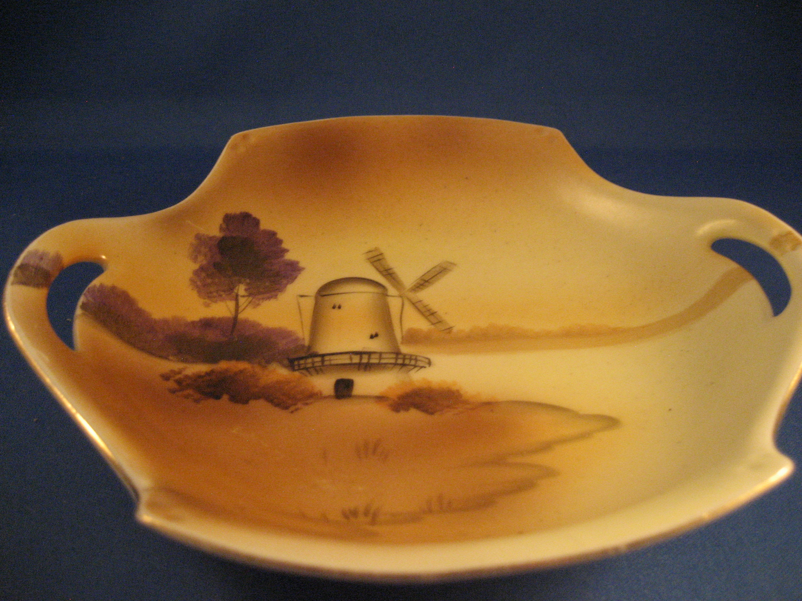 Meito China Scene Bowl