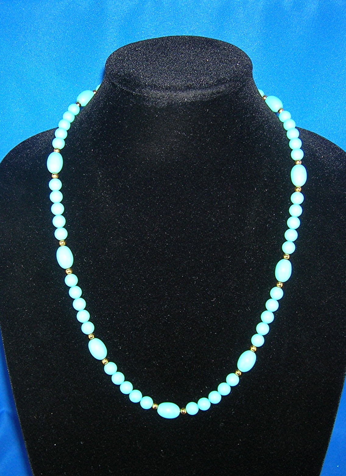 Vintage Turquoise Gold and Glass  Necklace