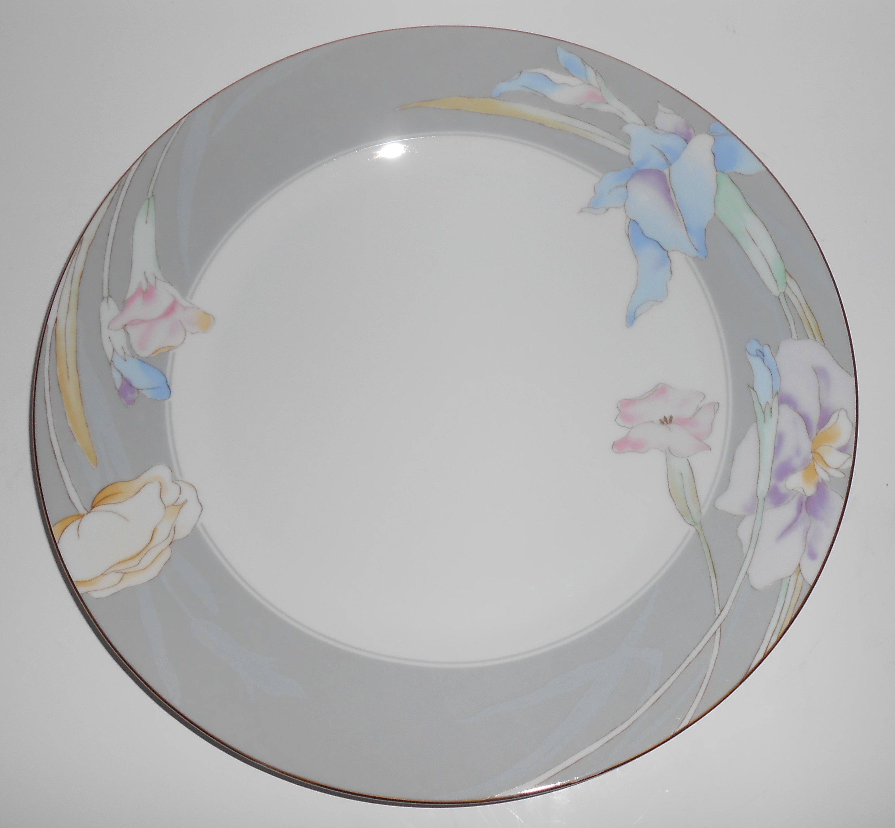 Mikasa Fine China Charisma Gray Dinner Plate