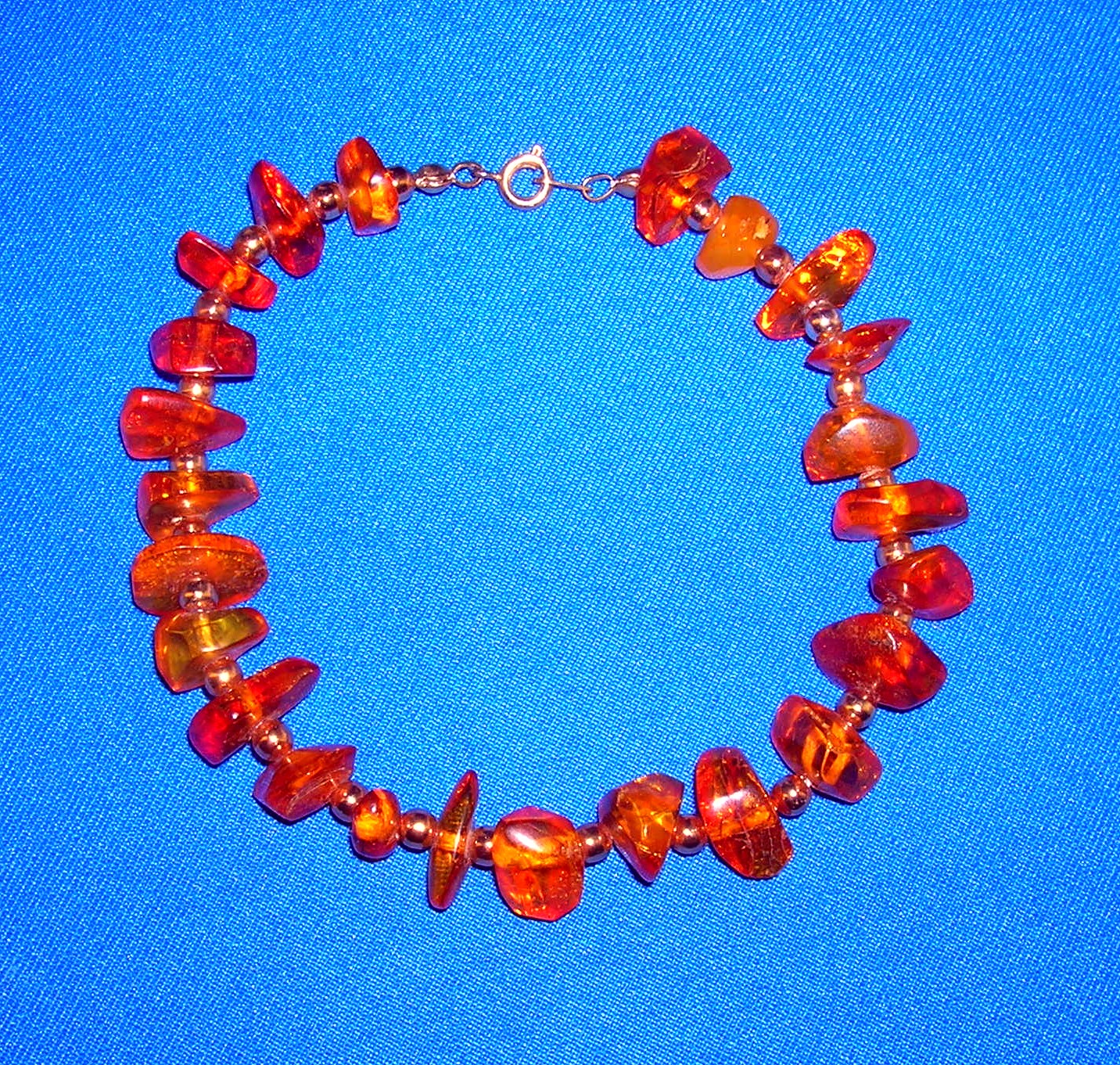 8 Inch Golden Amber Nugget Bead Bracelet.