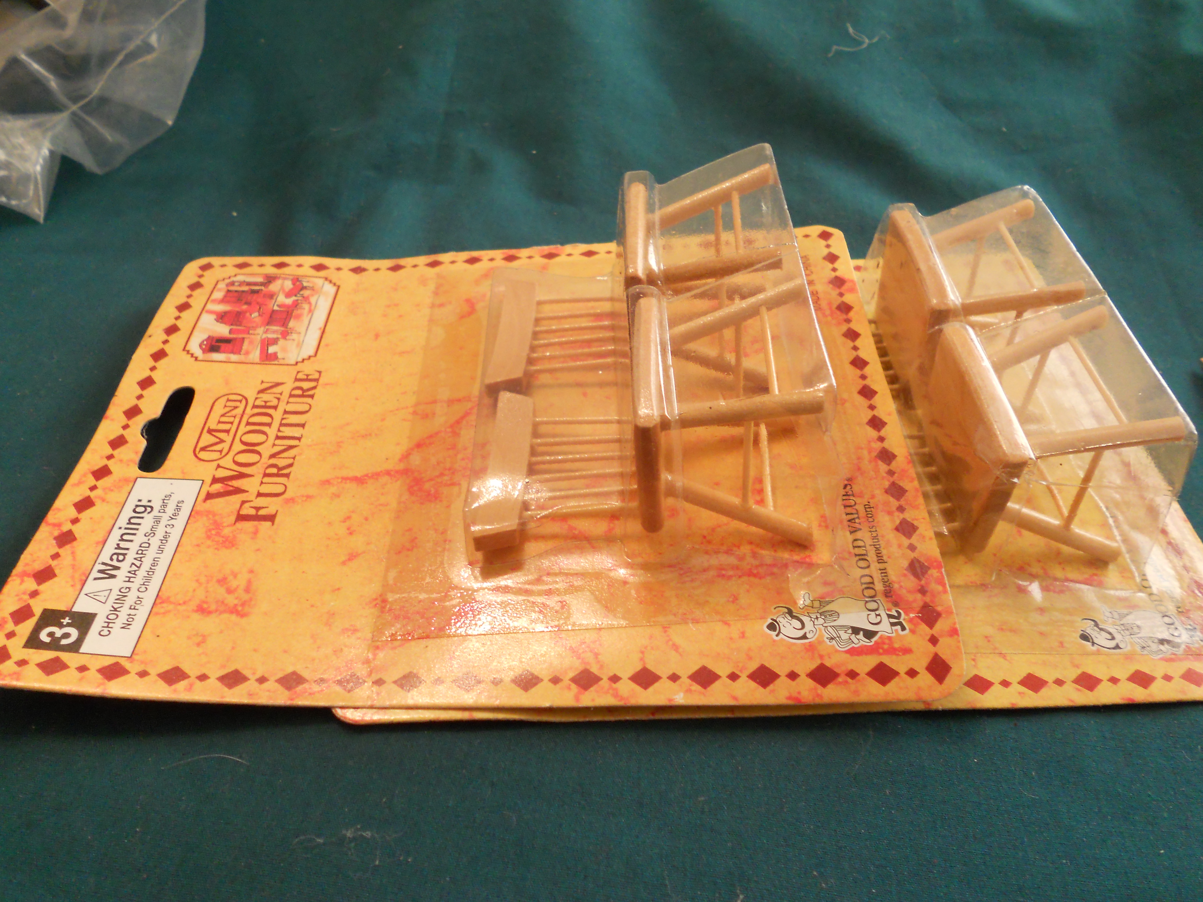 Dollhouse Kitchen Chairs Set 4 Regent Corp