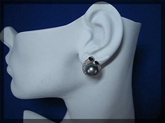 Earrings 14K White Gold Diamond Tahitian Pearl French C