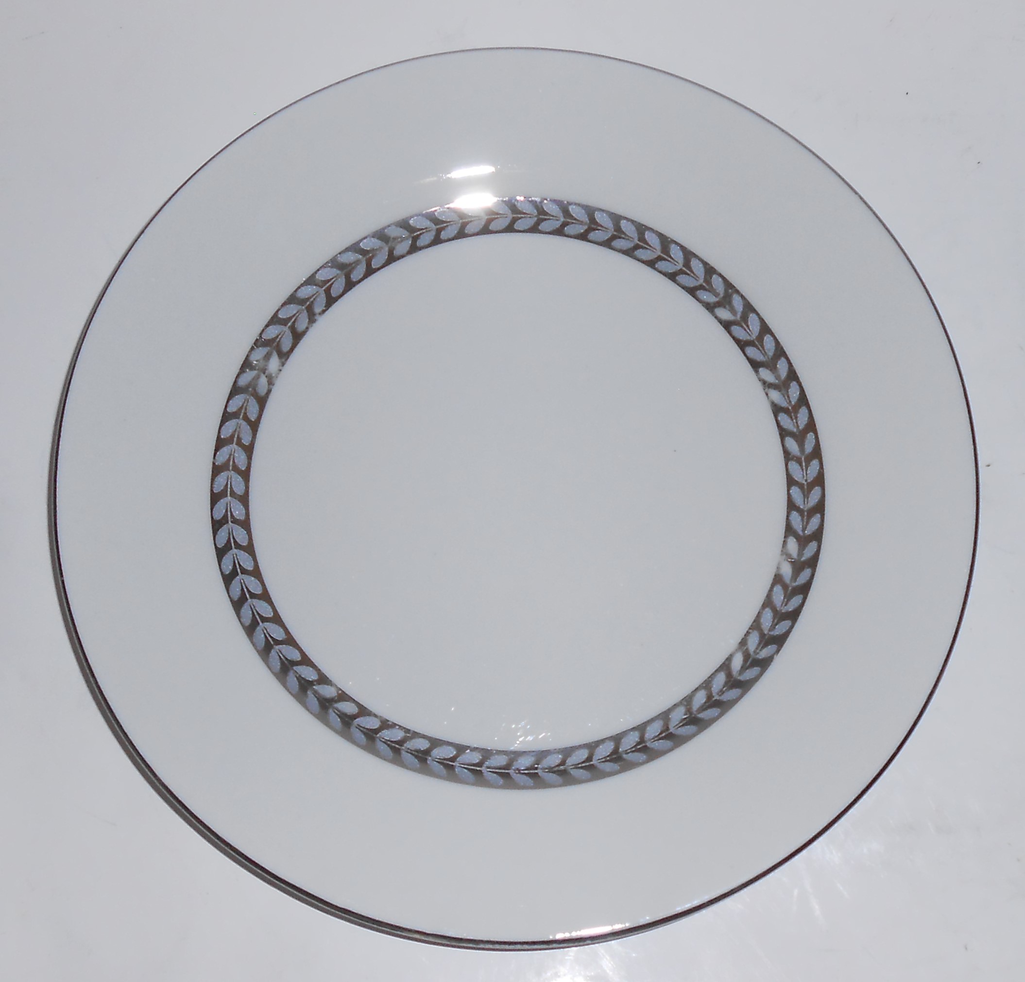 Farberware China Porcelain Imperial Platinum Salad Pl