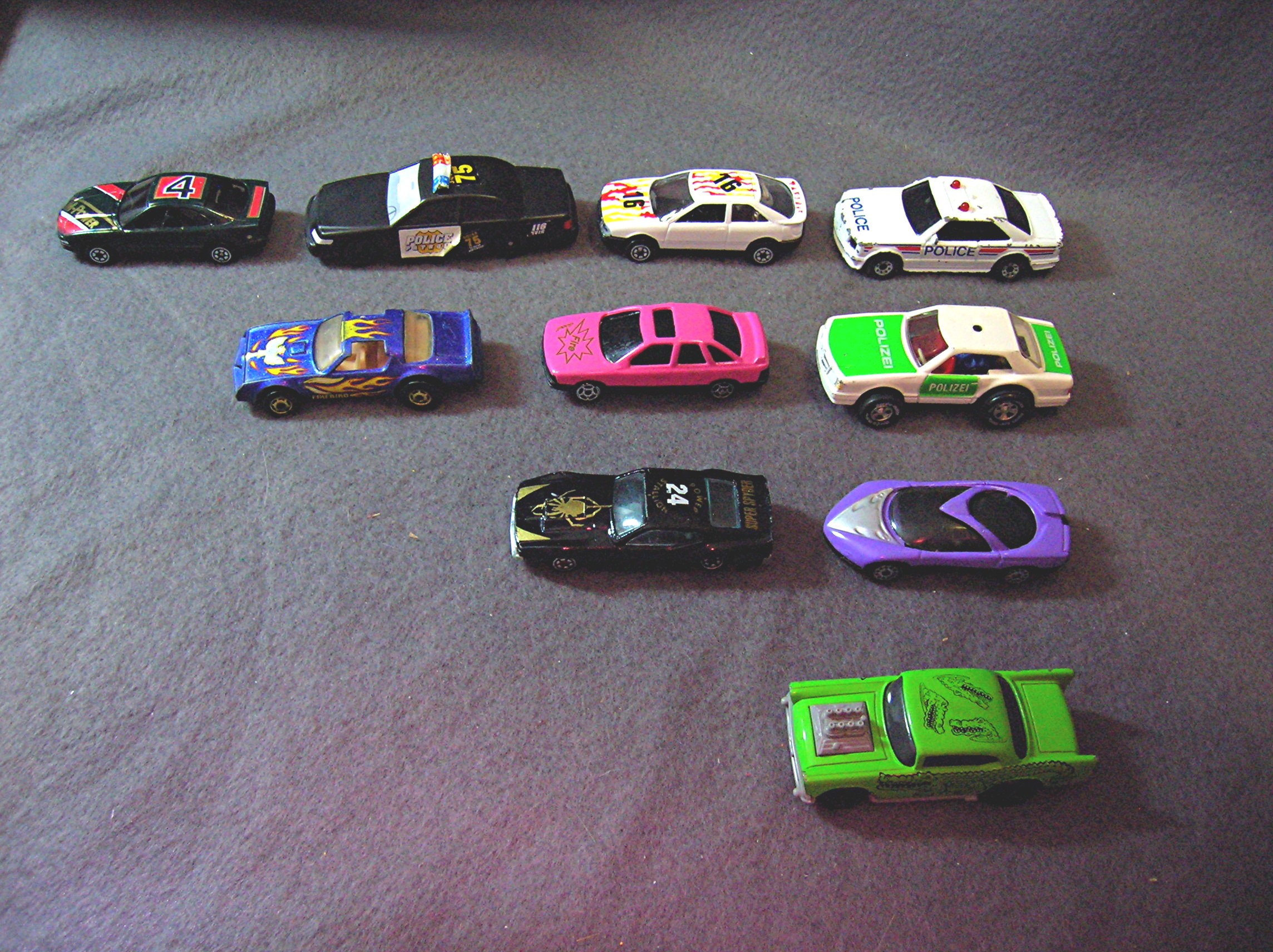 Lot #13 - 10 Diecast, Hot Wheels style toy vehicles