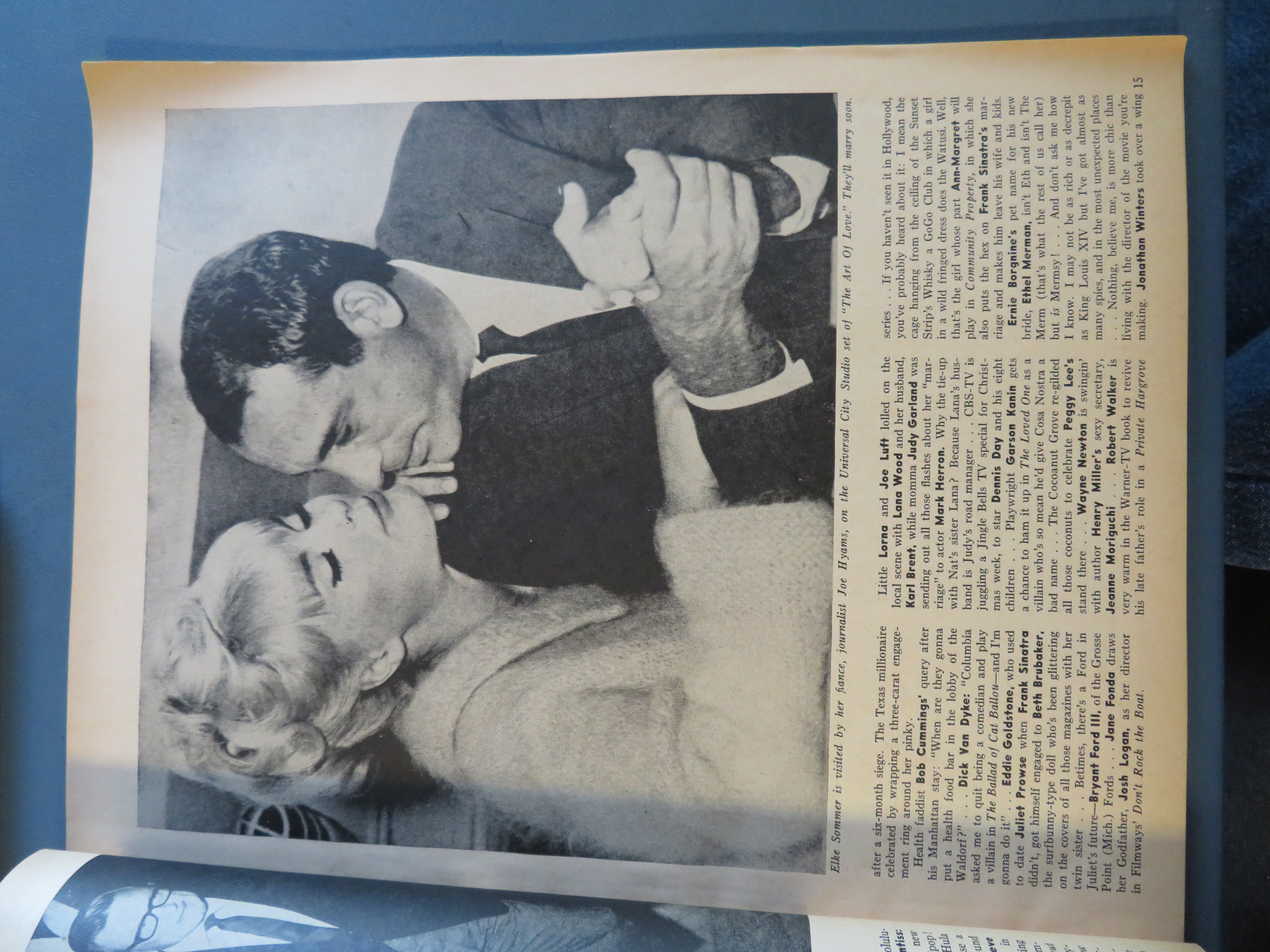 Screen Stories Magazine October 1964