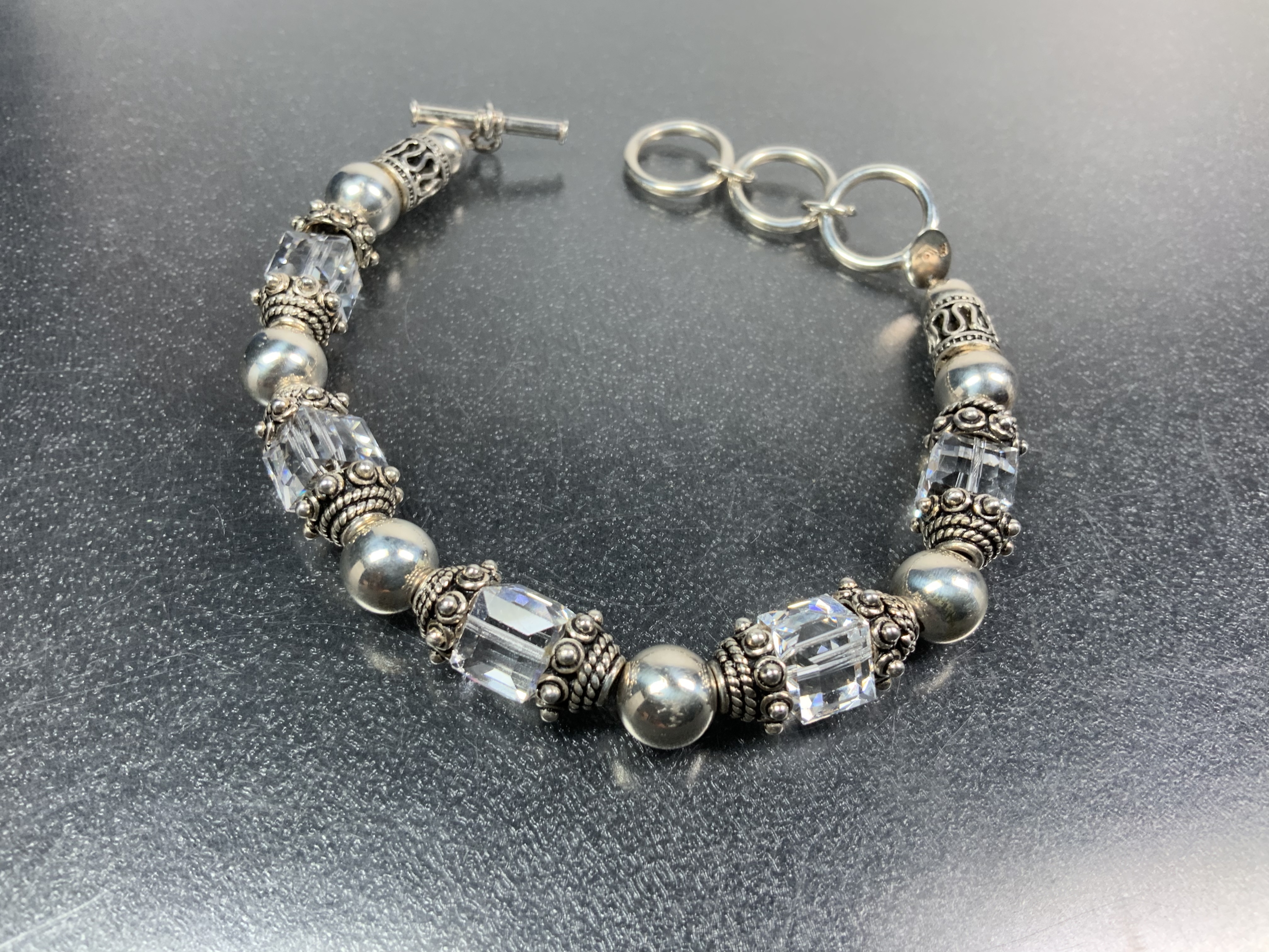 Silpada Sterling Silver Crystal Toggle Bracelet 8 1/4