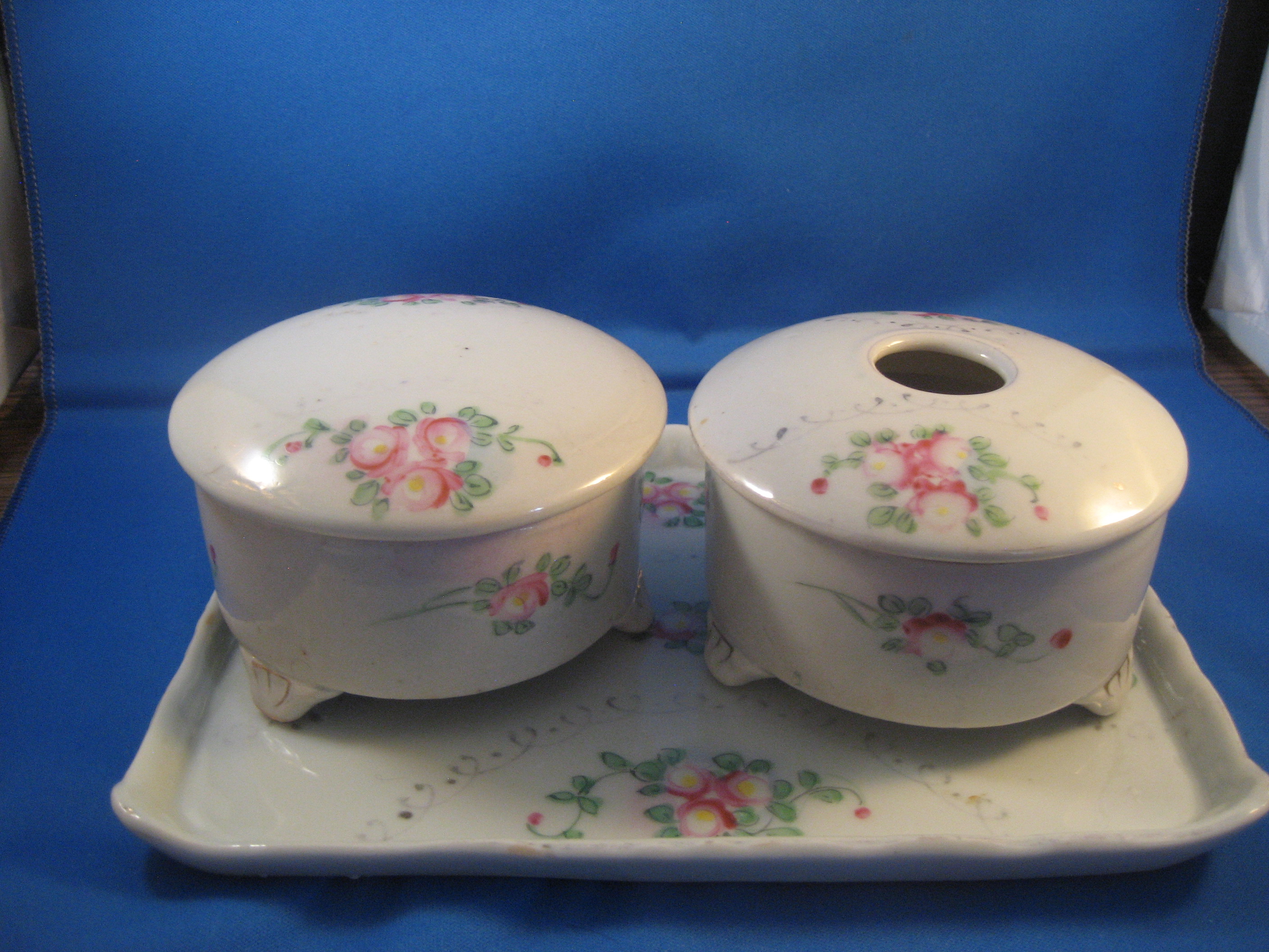 Nippon Ceramic Powder Jar and Hair Reciver with Tray