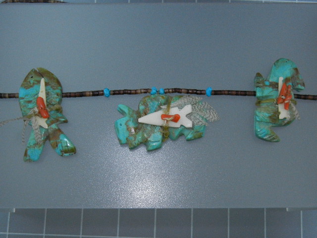 Native Ameican Turquoise Hand Carved Fetish Heishi Neck