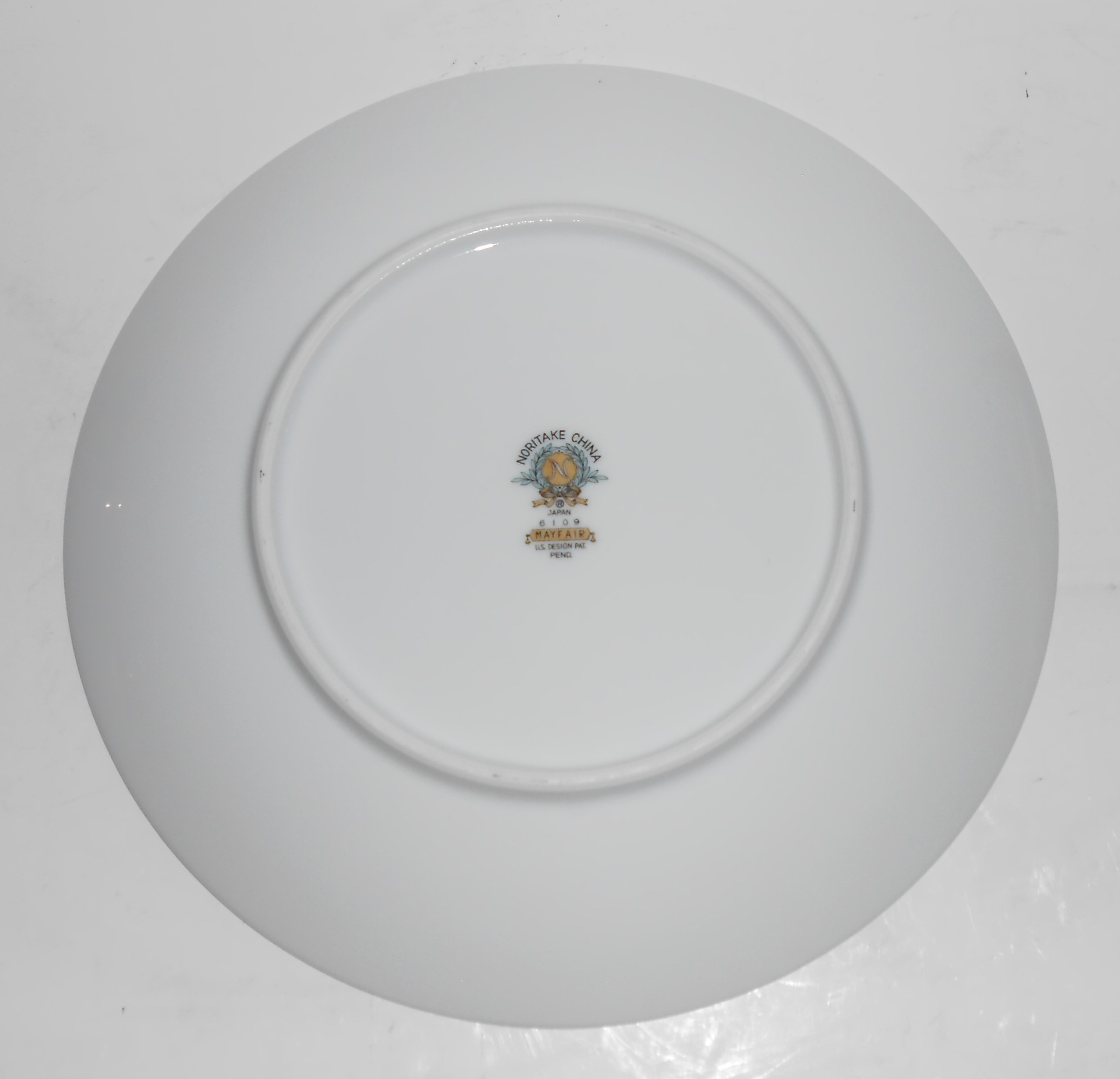 Noritake China Porcelain Platinum Mayfair 6109 Salad Pl