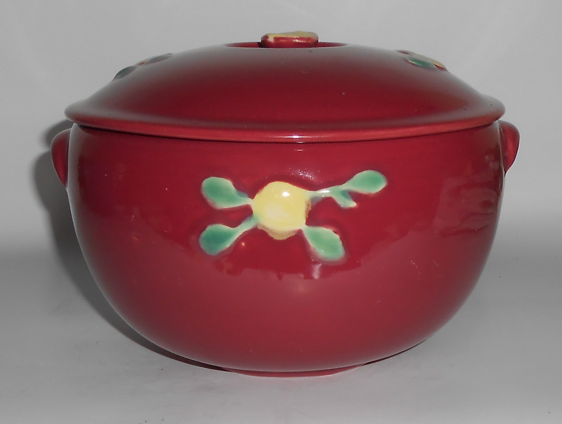Coors Pottery Rosebud Medium Triple Service Red 3.5 Pin