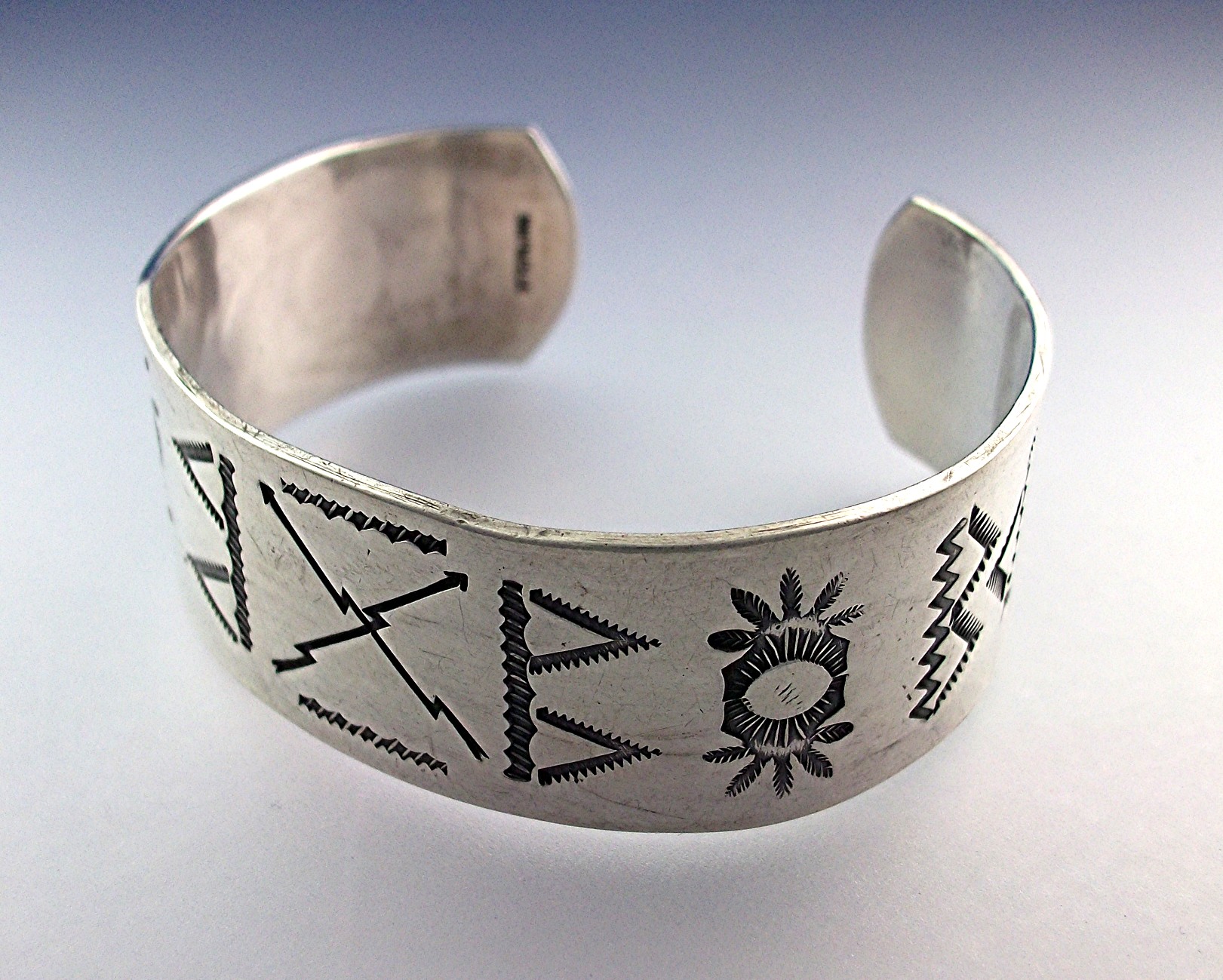 Bracelet Sterling Silver Cuff American Indian