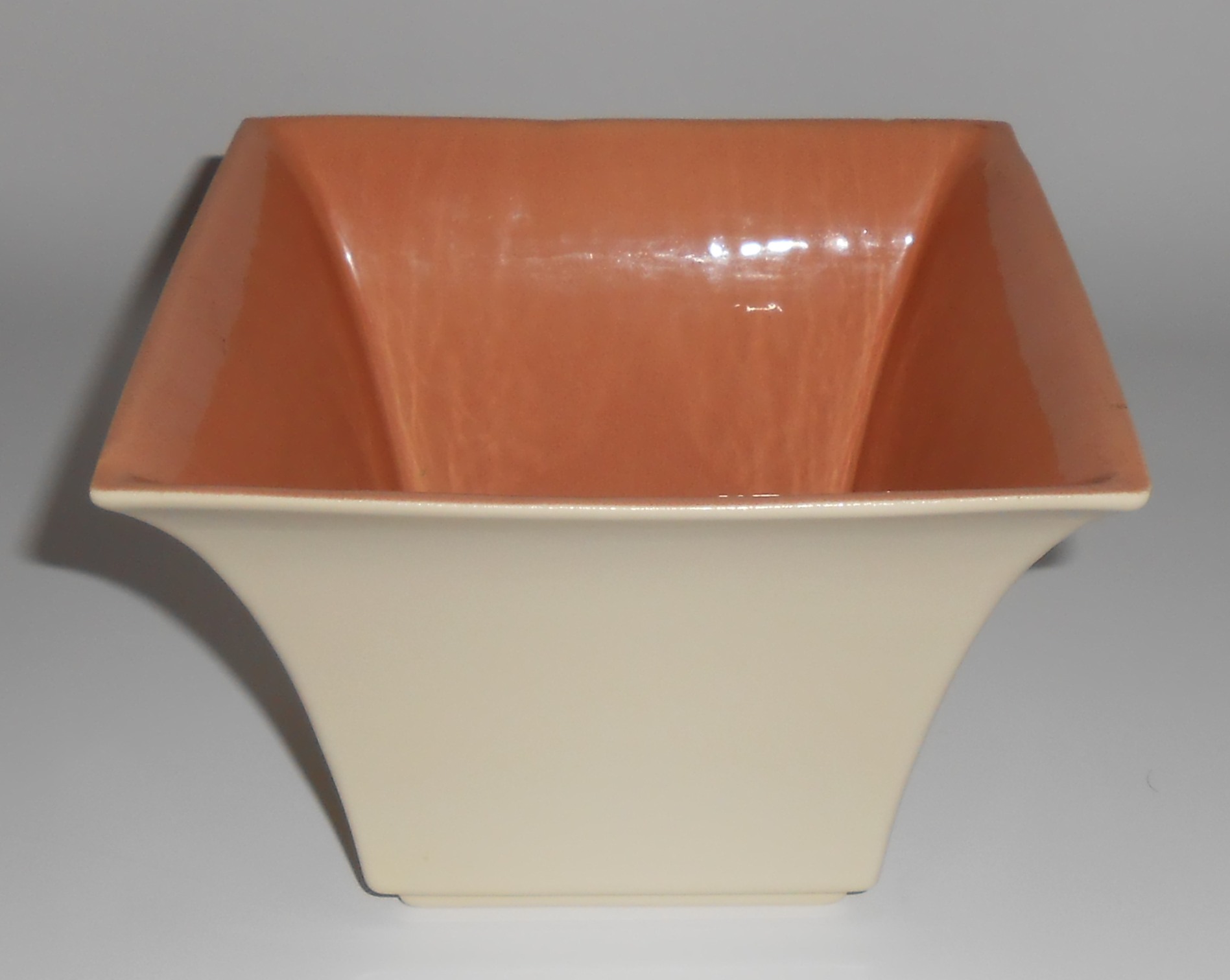 Franciscan Pottery Capistrano Art Ware #411 Ivory/Coral