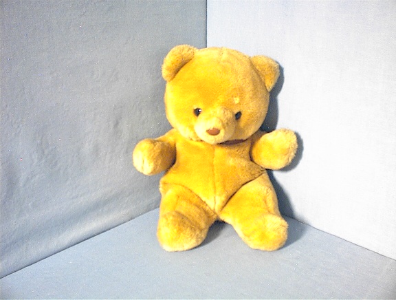 Russ Berrie Teddy Bear Soft & Cuddly