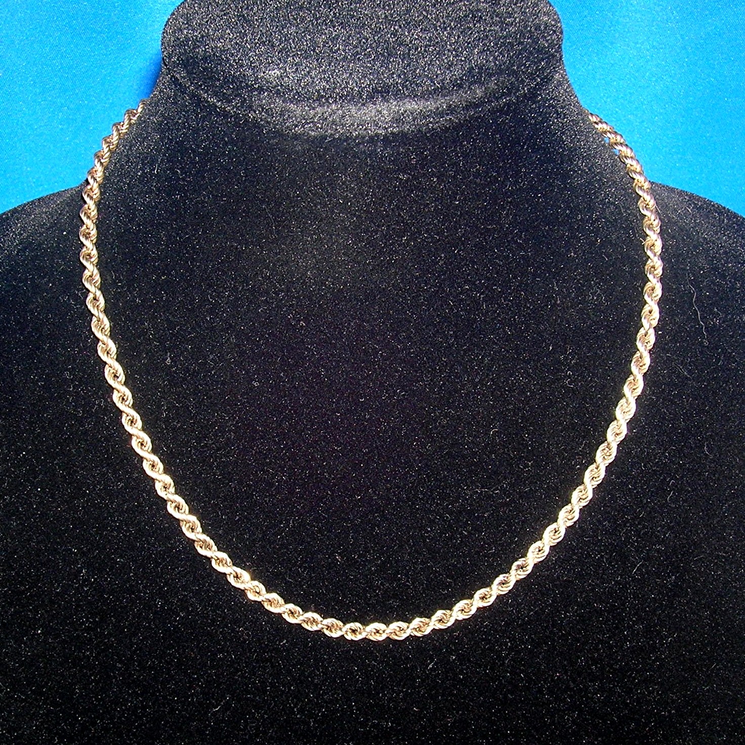Necklace Sterling Silver Hallmarks English 18 Inch