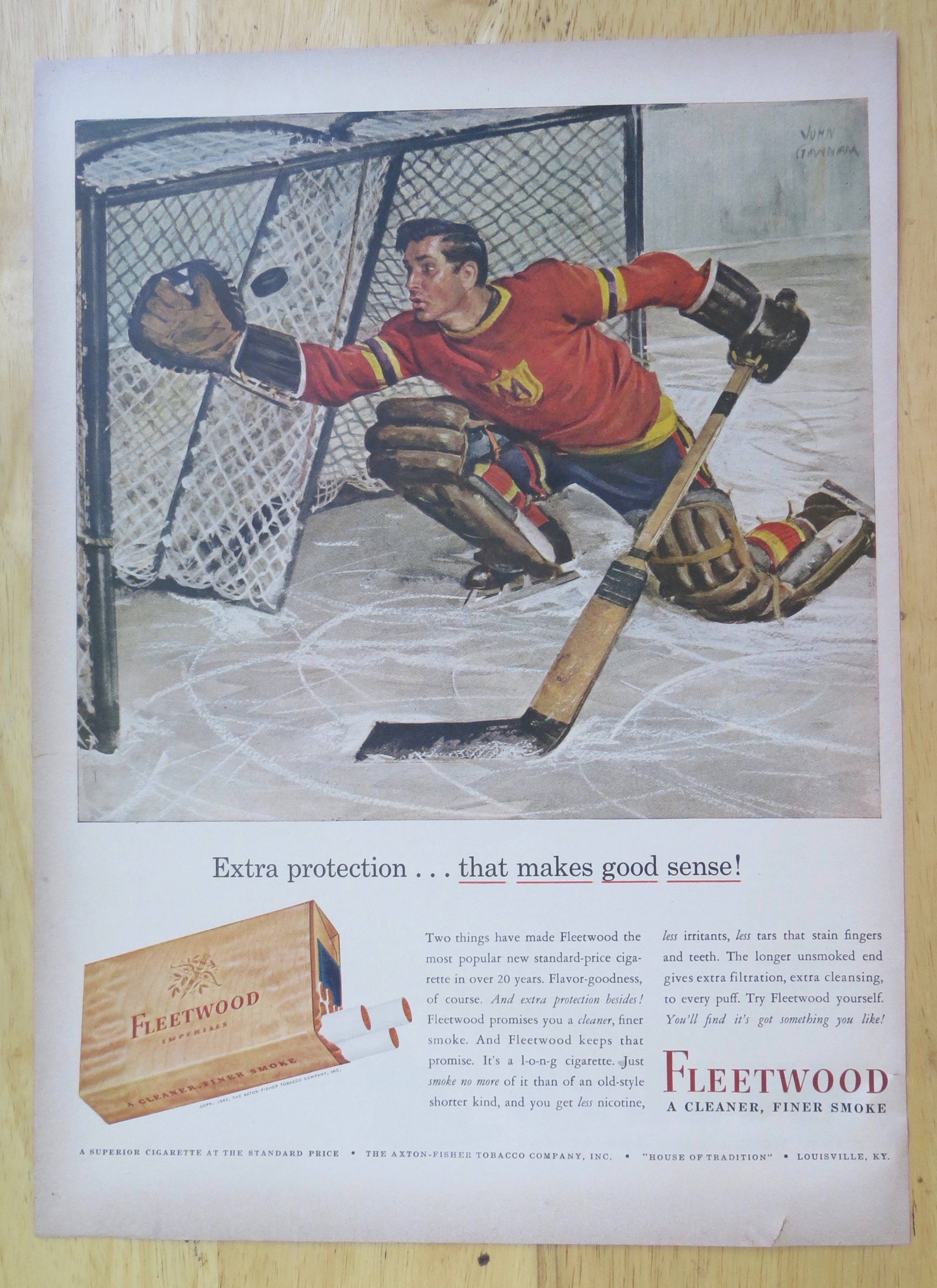 1943 Fleetwood Cigarettes with Hockey Goalie