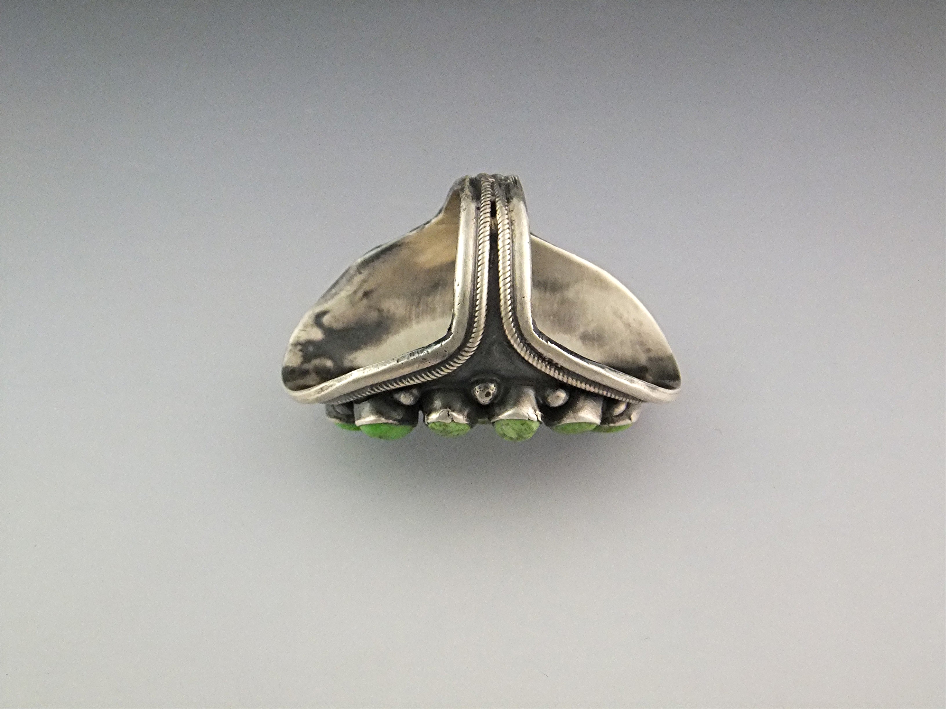 Native American Gaspeite Sterling Silver Marie Smith Ri