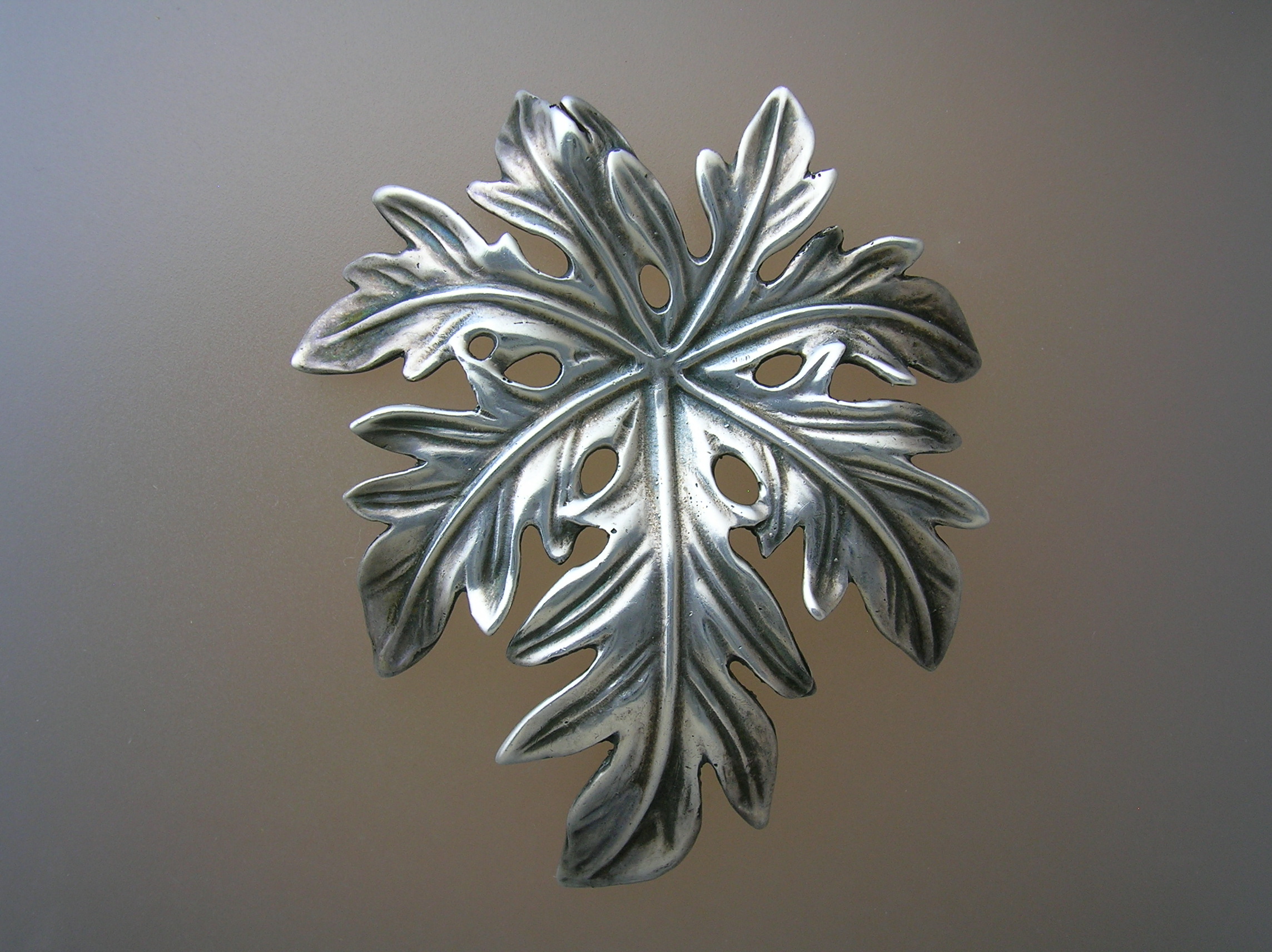 Mings Of Hawaii Sterling Silver  Leaf Brooch