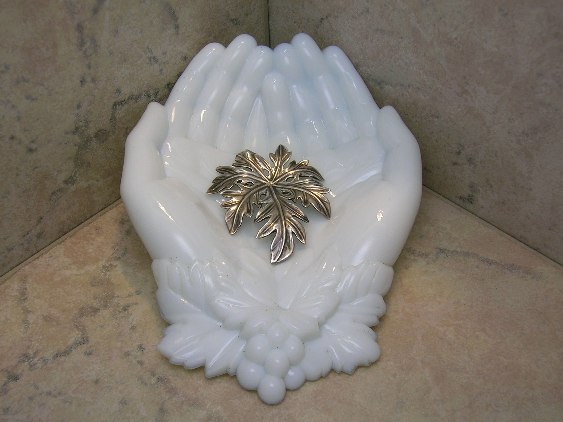 Mings Of Hawaii Sterling Silver  Leaf Brooch