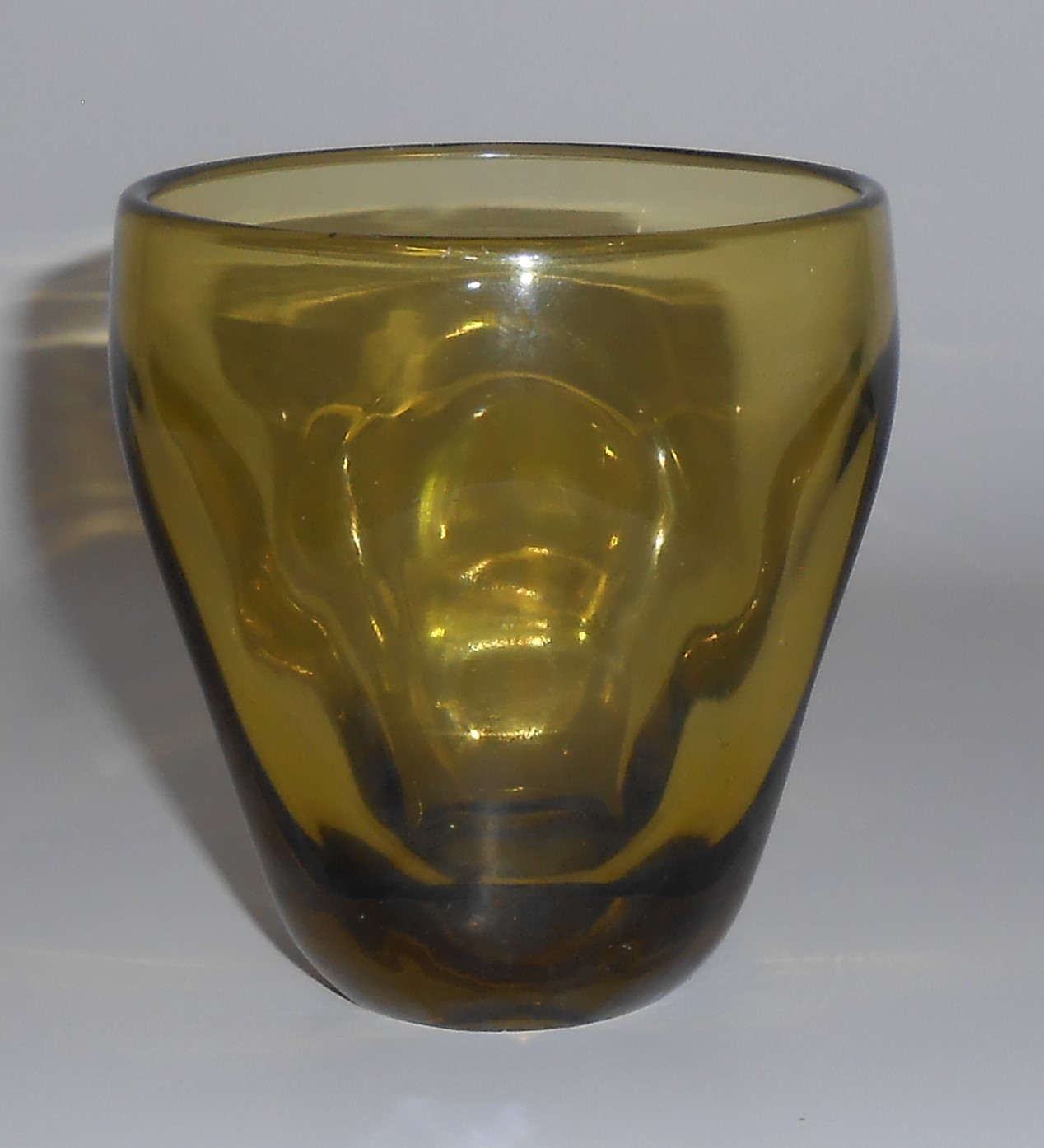Russel Wright Pottery Imperial Glass Verde Green Pinch