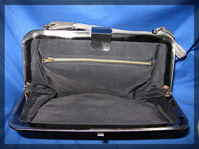 VINTAGE grey leather handbag