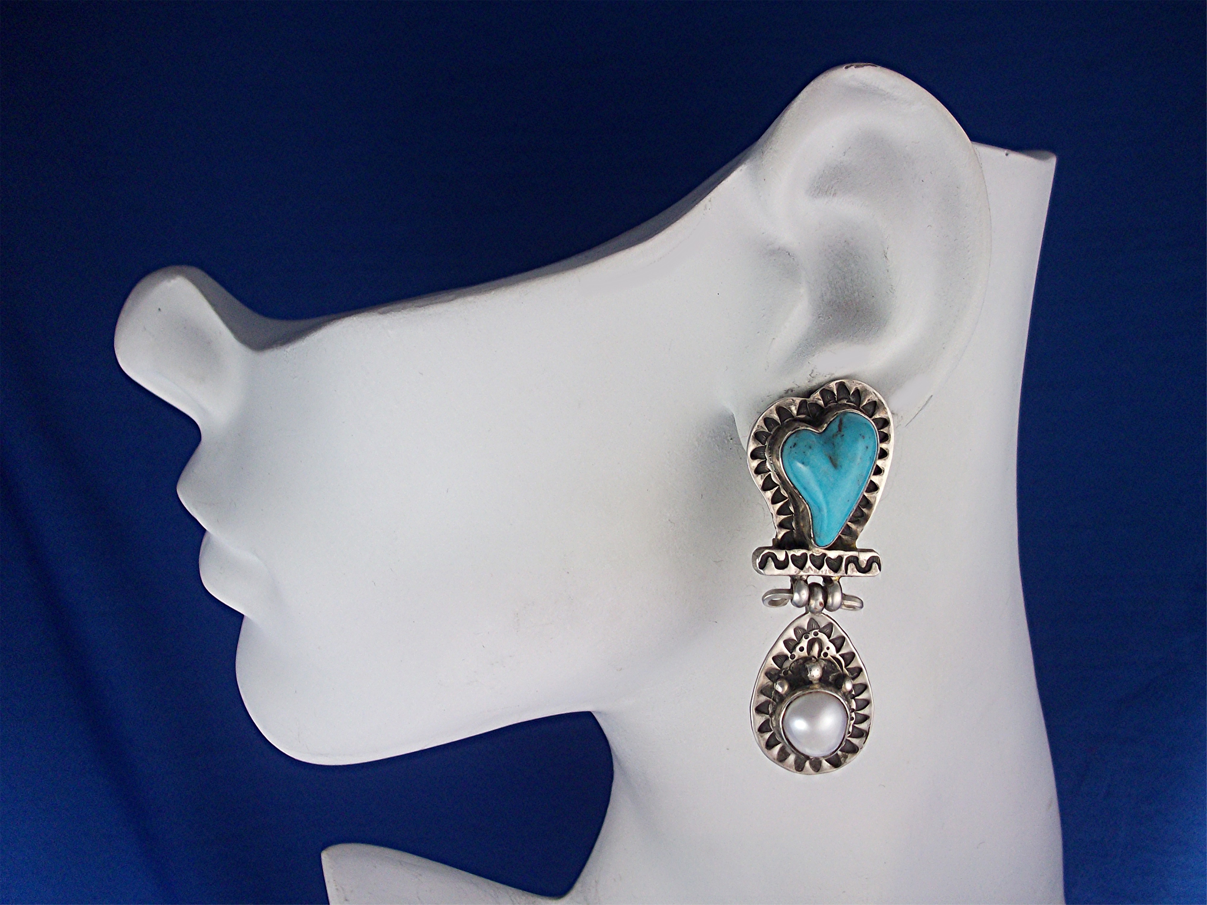 David Troutman Carved Turquoise Hearts Pearl Clips