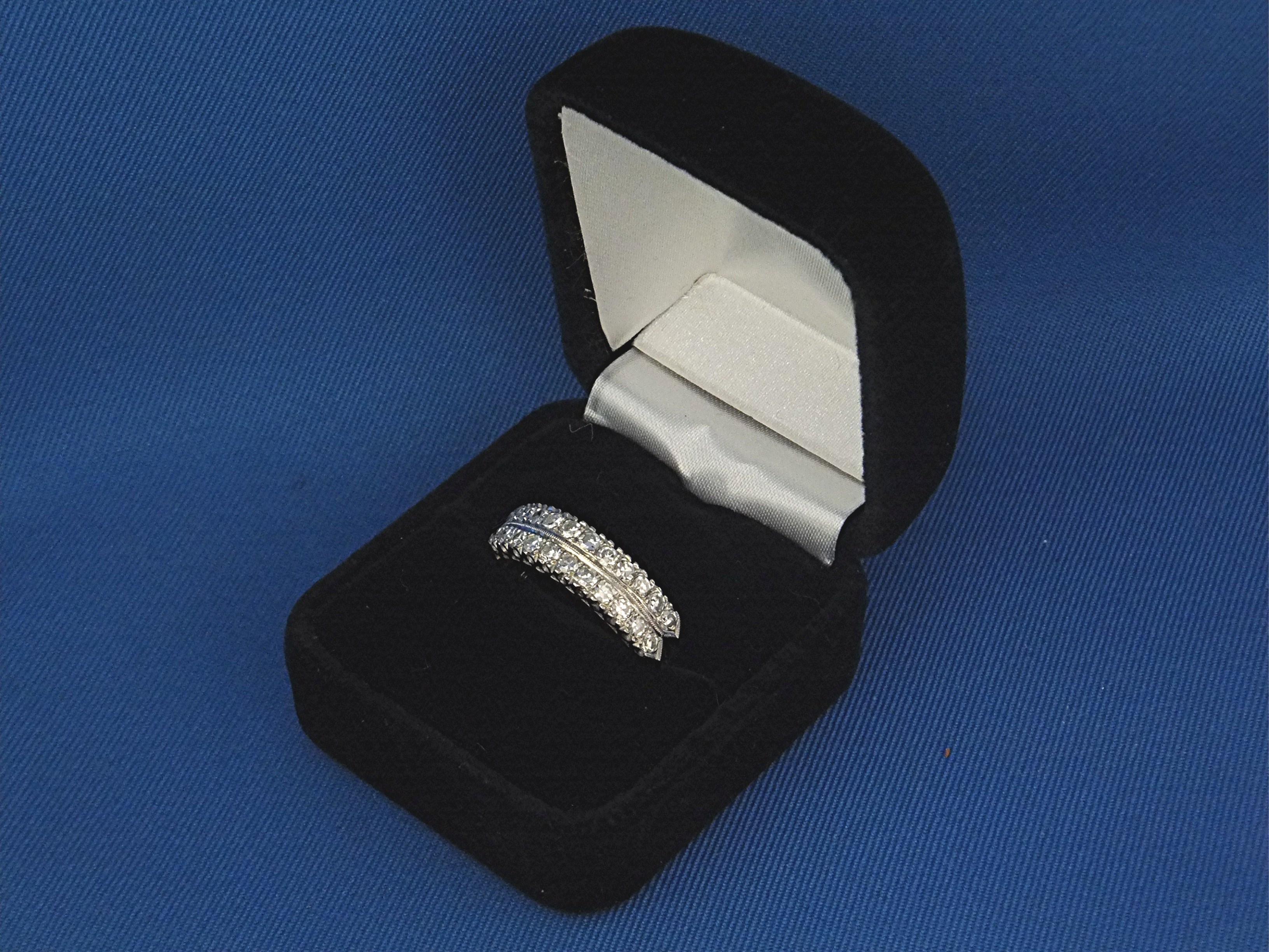 14K White Gold 22 Diamonds Anniversary Band Ring