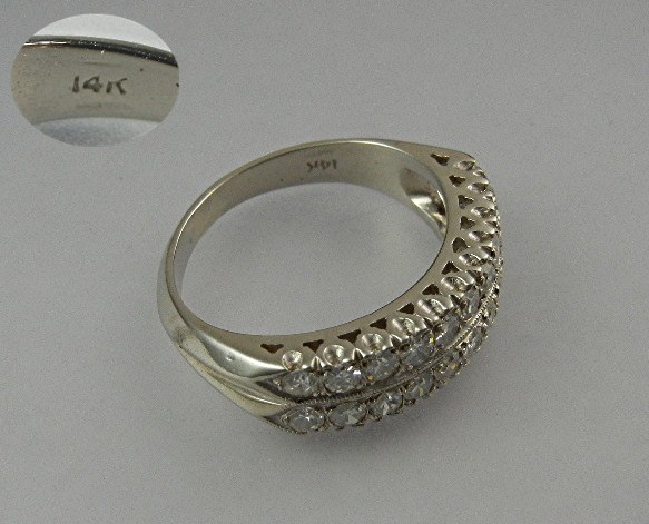 14K White Gold 22 Diamonds Anniversary Band Ring